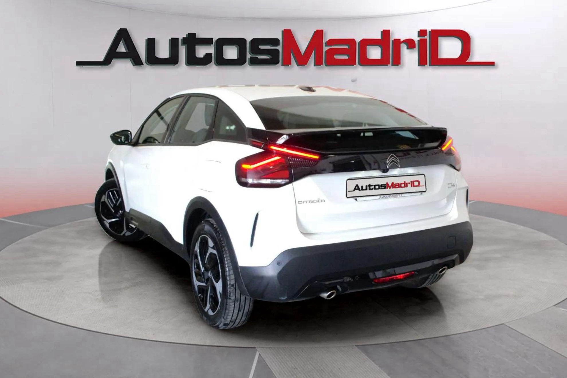 Citroën C4 PureTech 130 Plus - foto 4