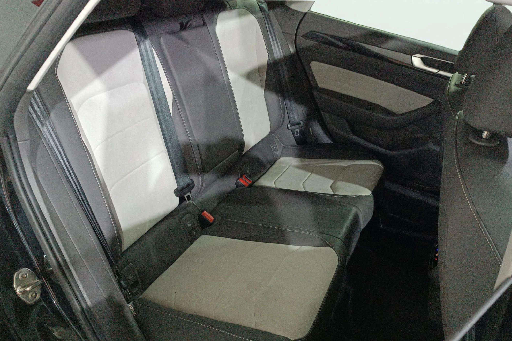 Volkswagen Arteon Elegance 2.0 TDI DSG SB - foto 15