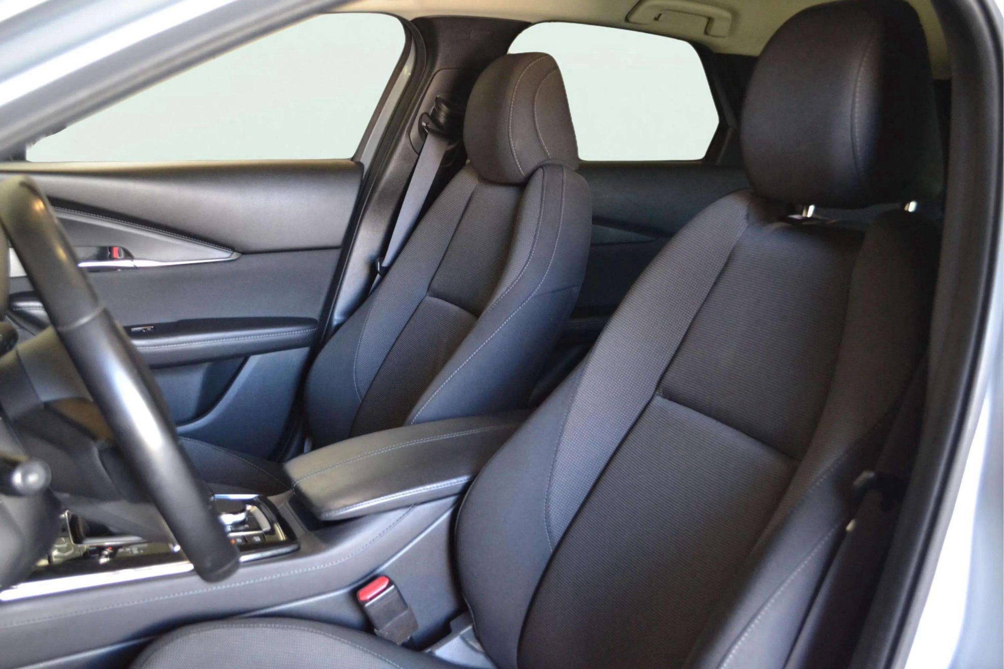 Mazda CX-30 e-SKYACTIV-G 2.0 2WD Evolution - foto 16