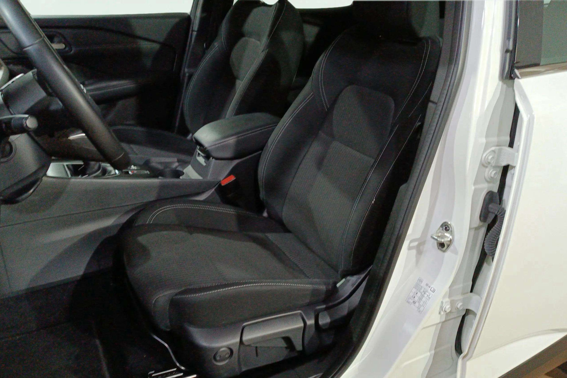Nissan Qashqai Digt mHEV 4x2 Acenta - foto 14