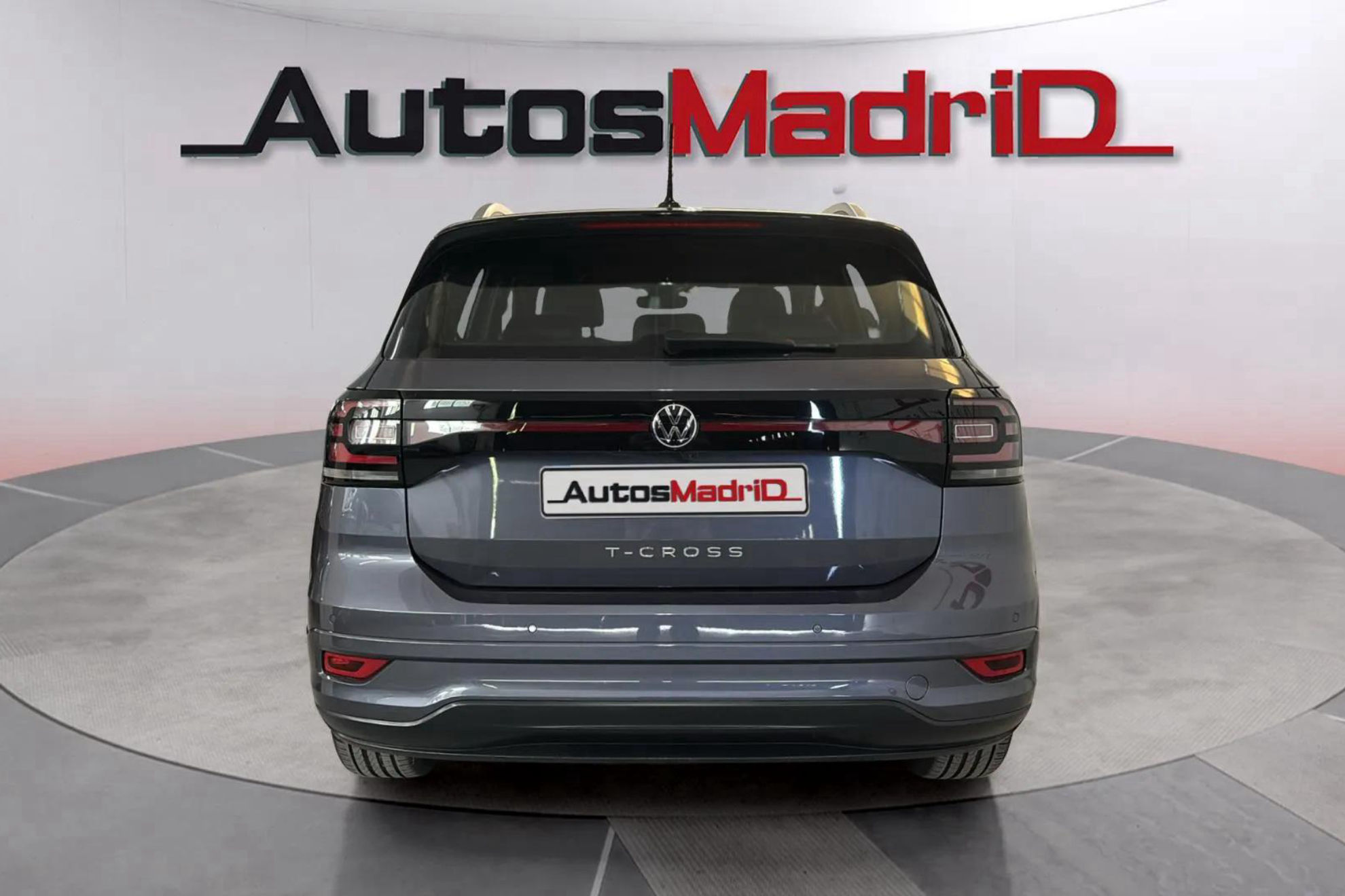 Volkswagen T-Cross R-Line 1.0 TSI DSG - foto 6
