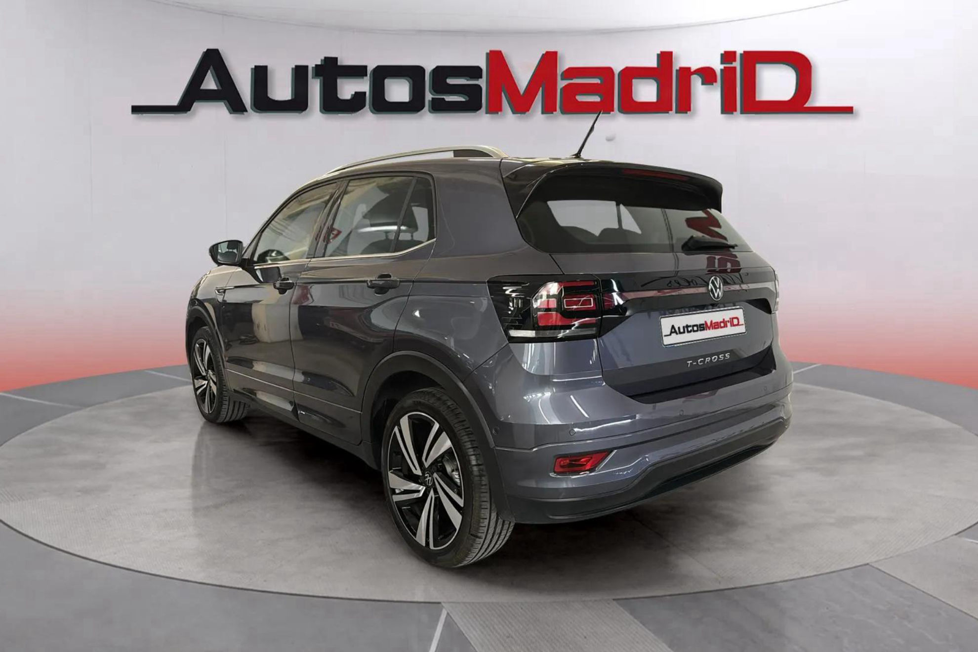 Volkswagen T-Cross R-Line 1.0 TSI DSG - foto 5