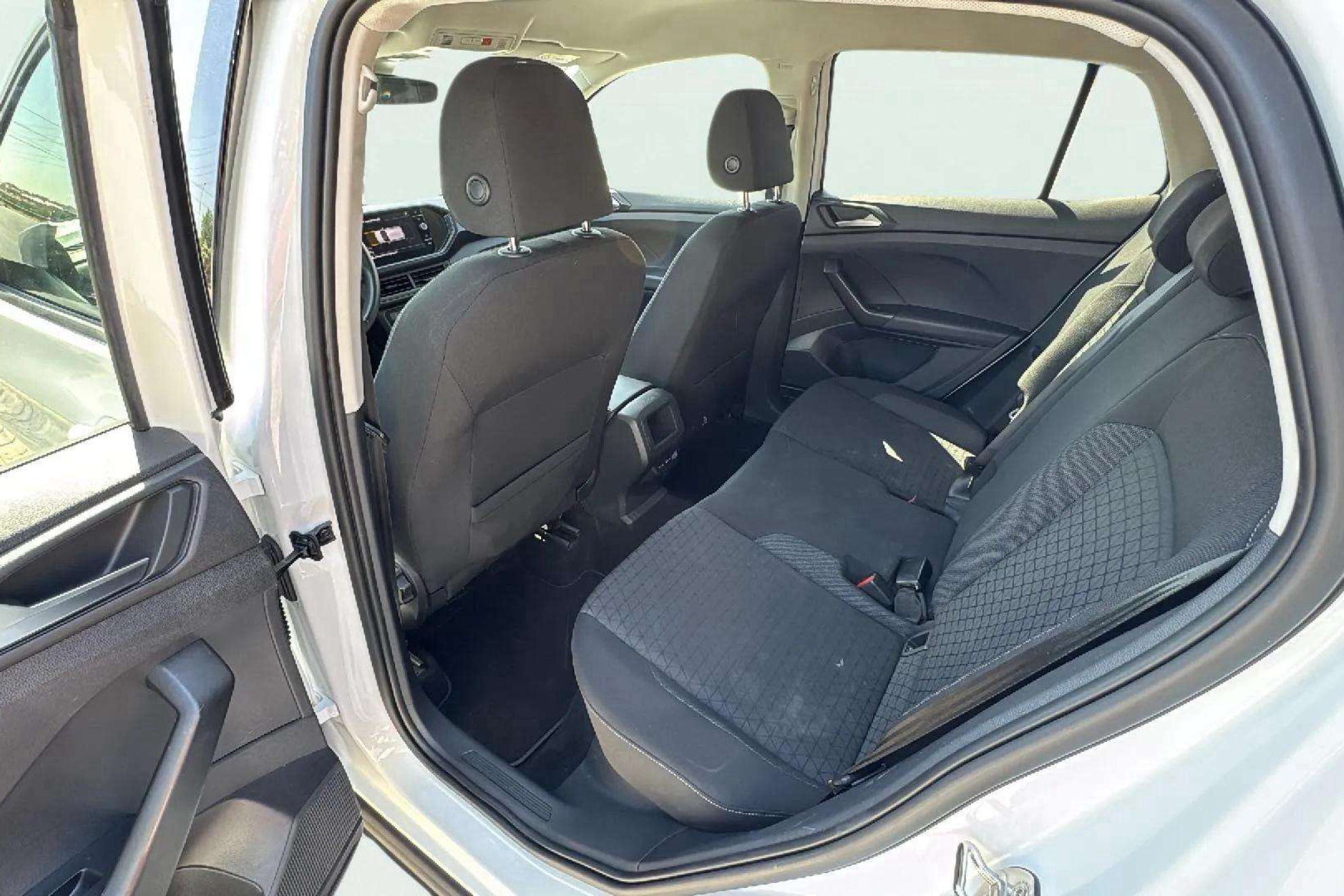 Volkswagen T-Cross Advance 1.0 TSI - foto 8