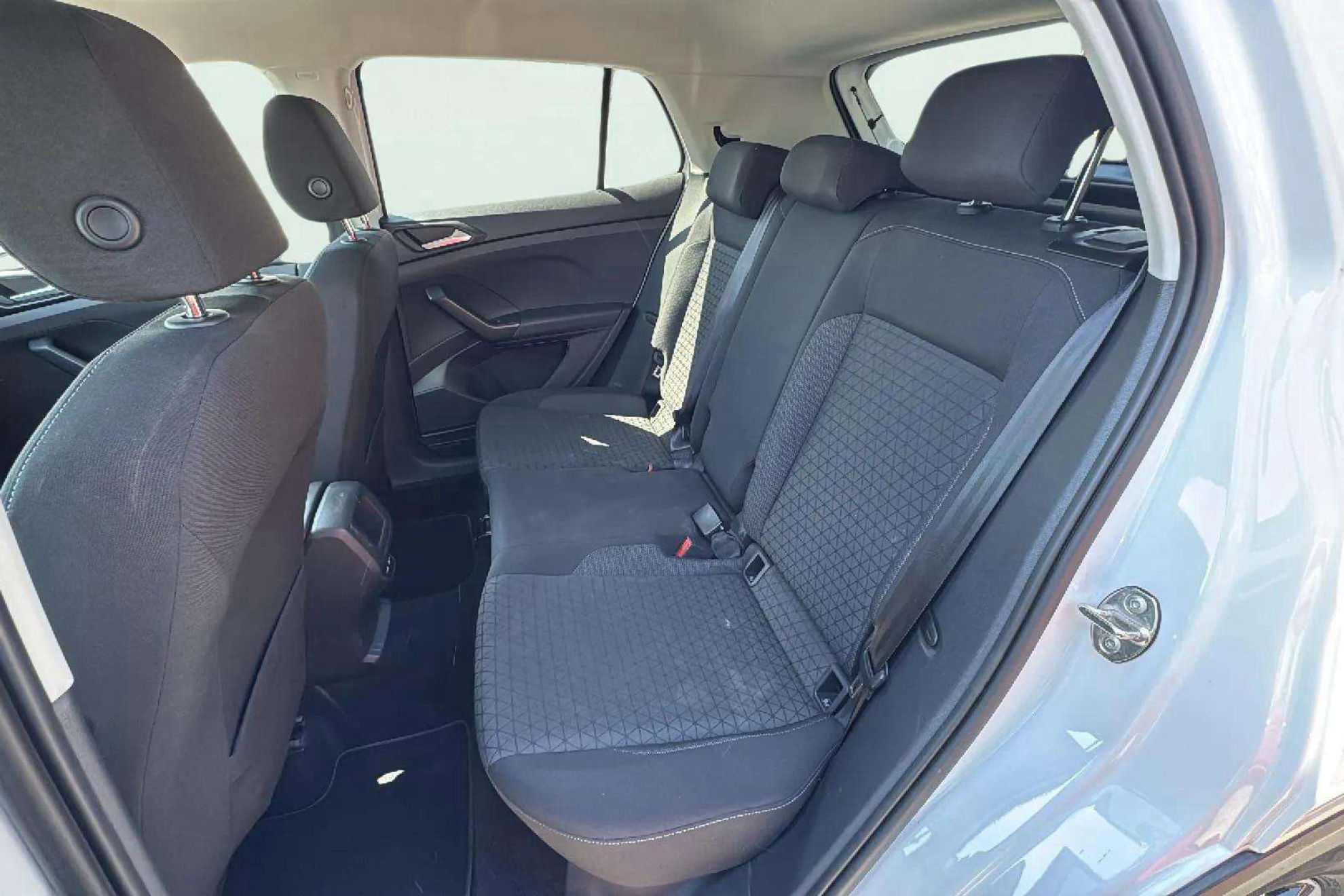 Volkswagen T-Cross Advance 1.0 TSI - foto 9
