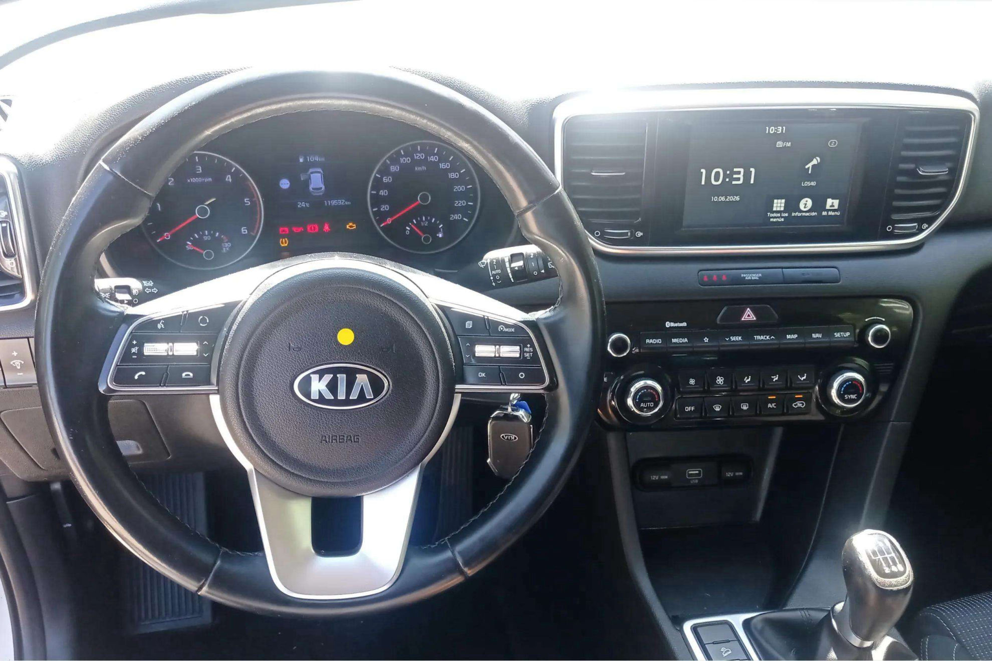 Kia Sportage 1.6 MHEV Drive 4x2 - foto 13