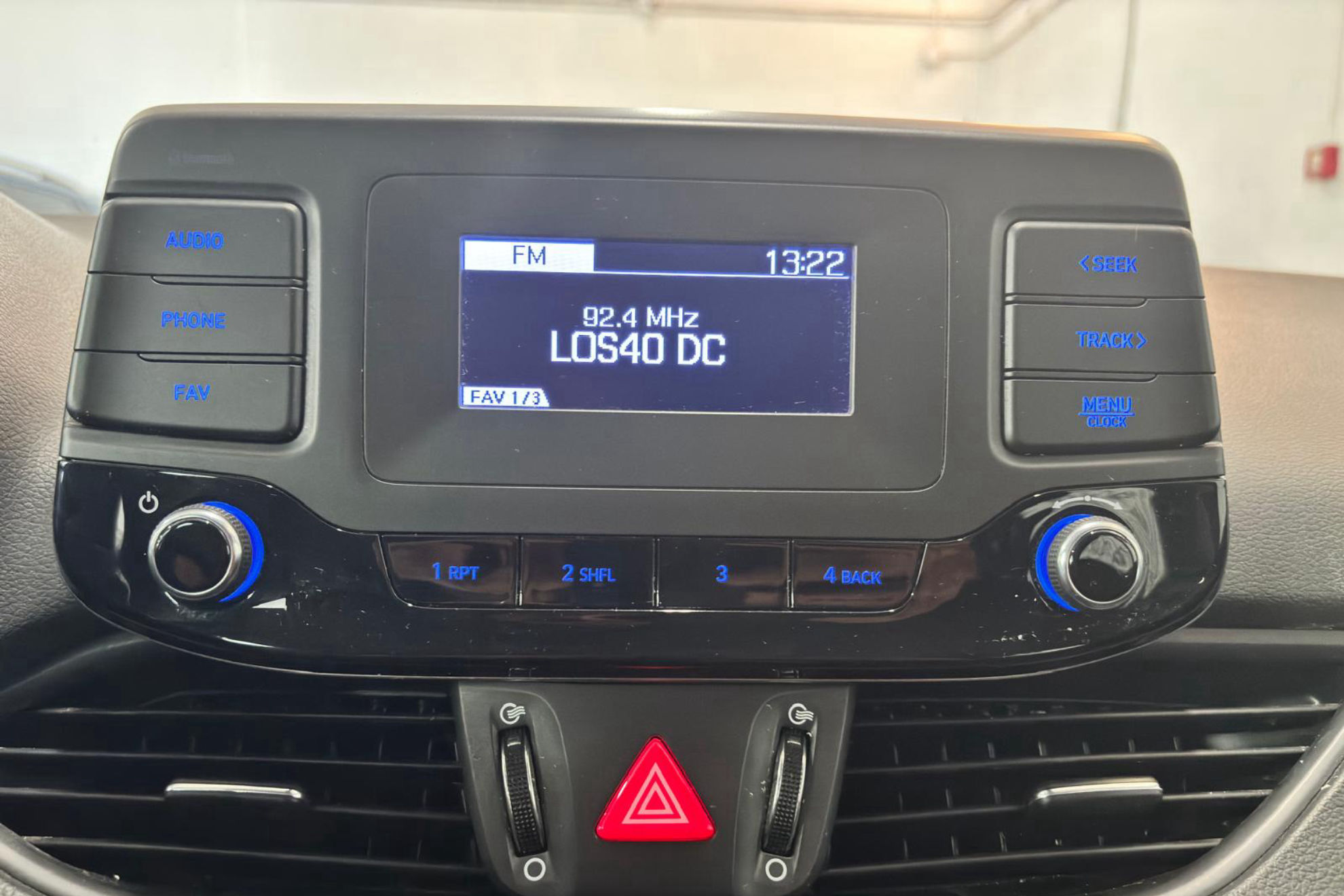 Hyundai i30 1.5 DPI Essence - foto 21
