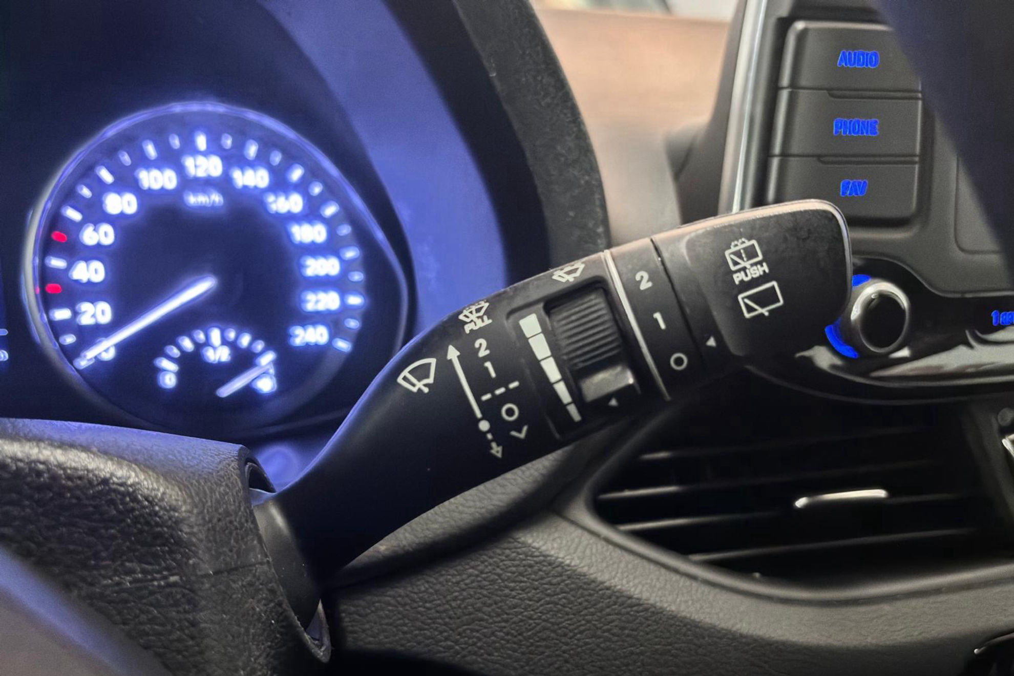 Hyundai i30 1.5 DPI Essence - foto 19