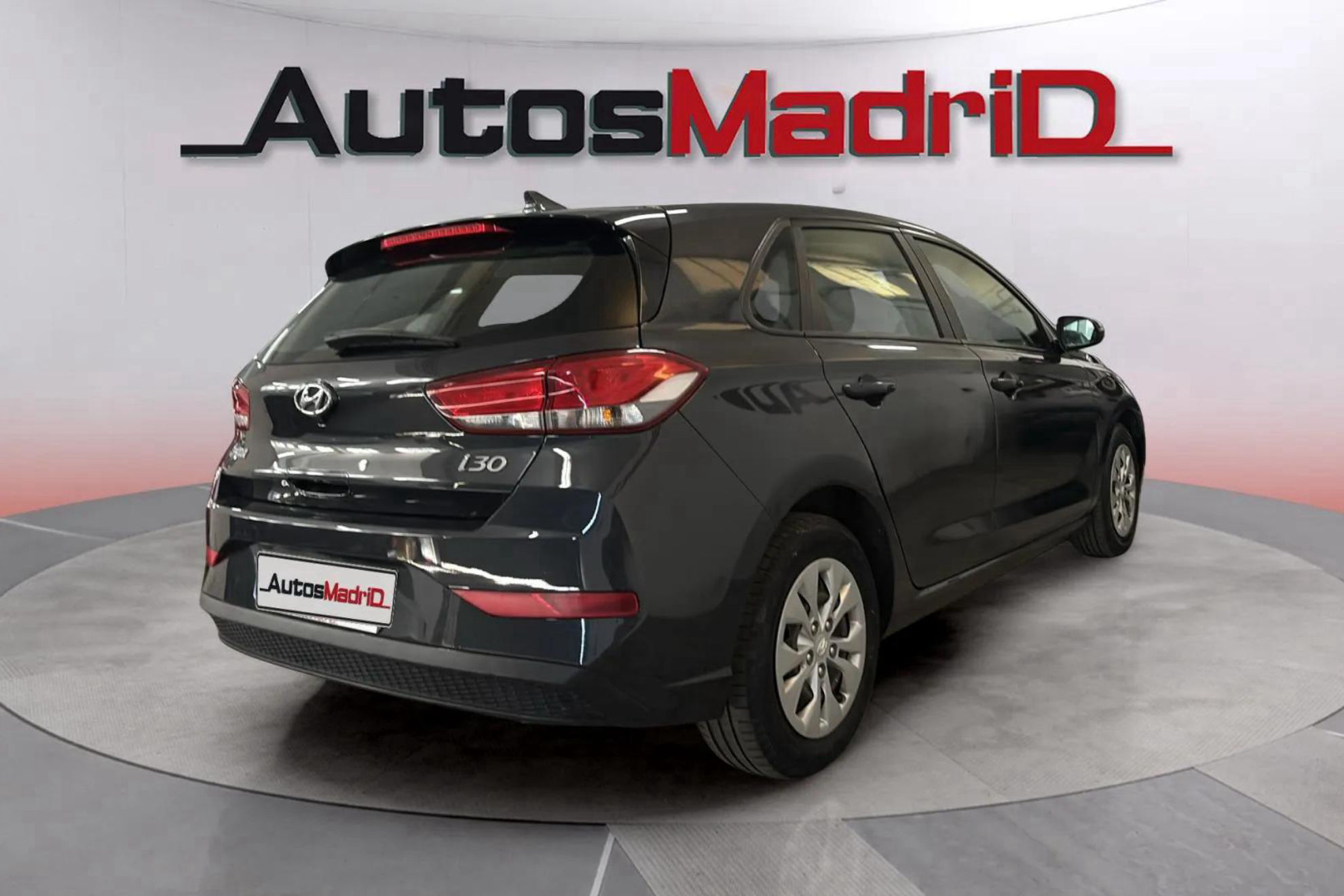 Hyundai i30 1.5 DPI Essence - foto 7