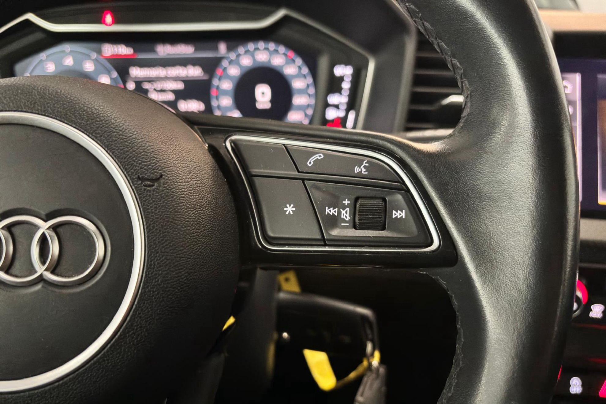 Audi A1 Sportback S line 25 TFSI - foto 18