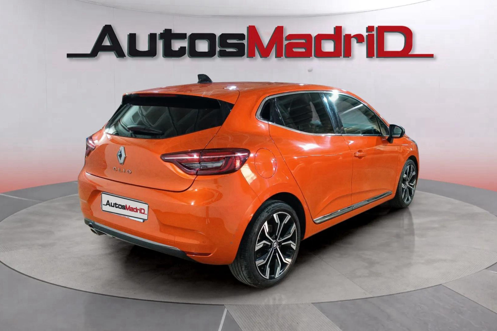 Renault Clio Techno TCe 90 - foto 8