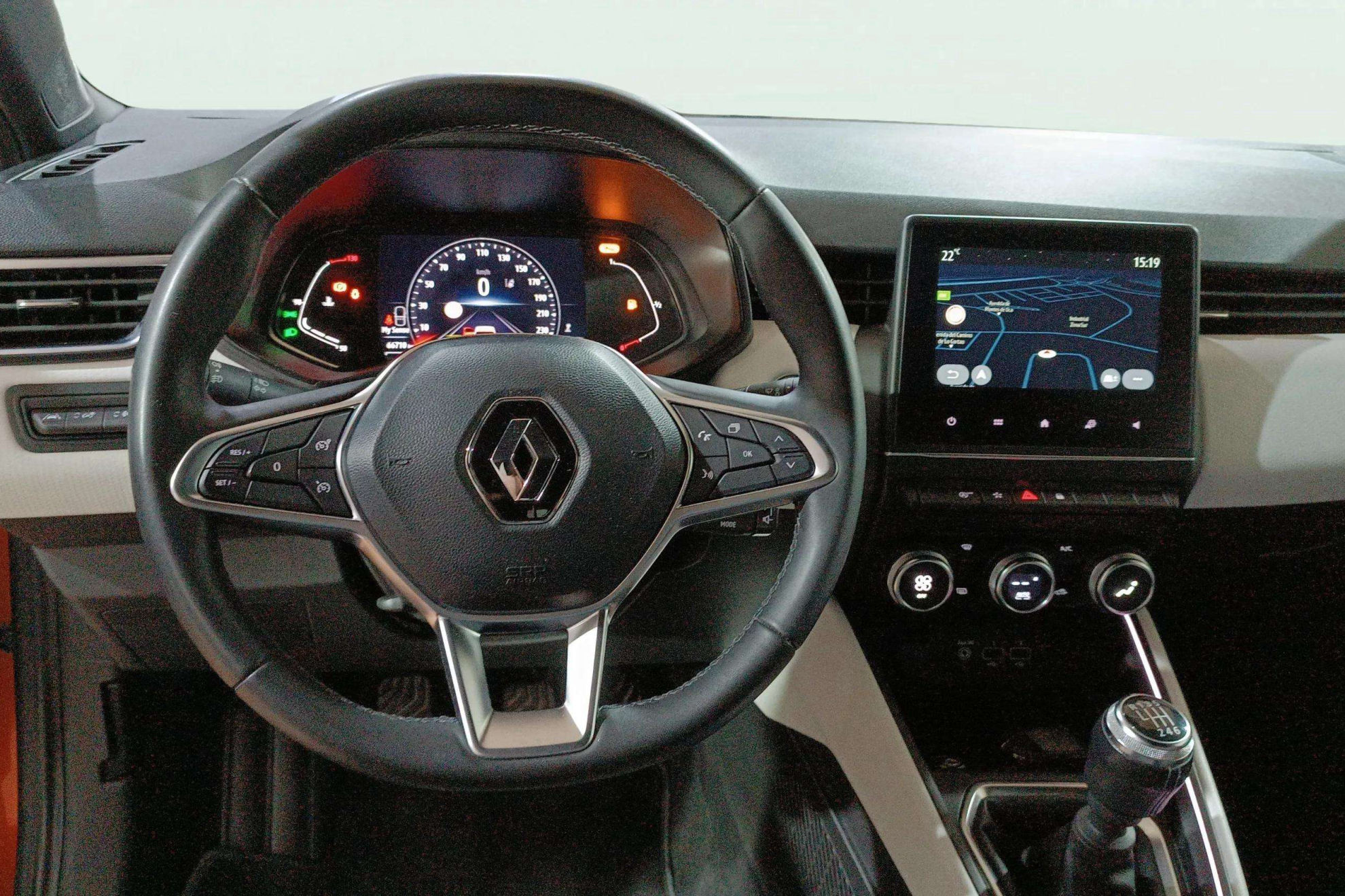 Renault Clio Techno TCe 90 - foto 12