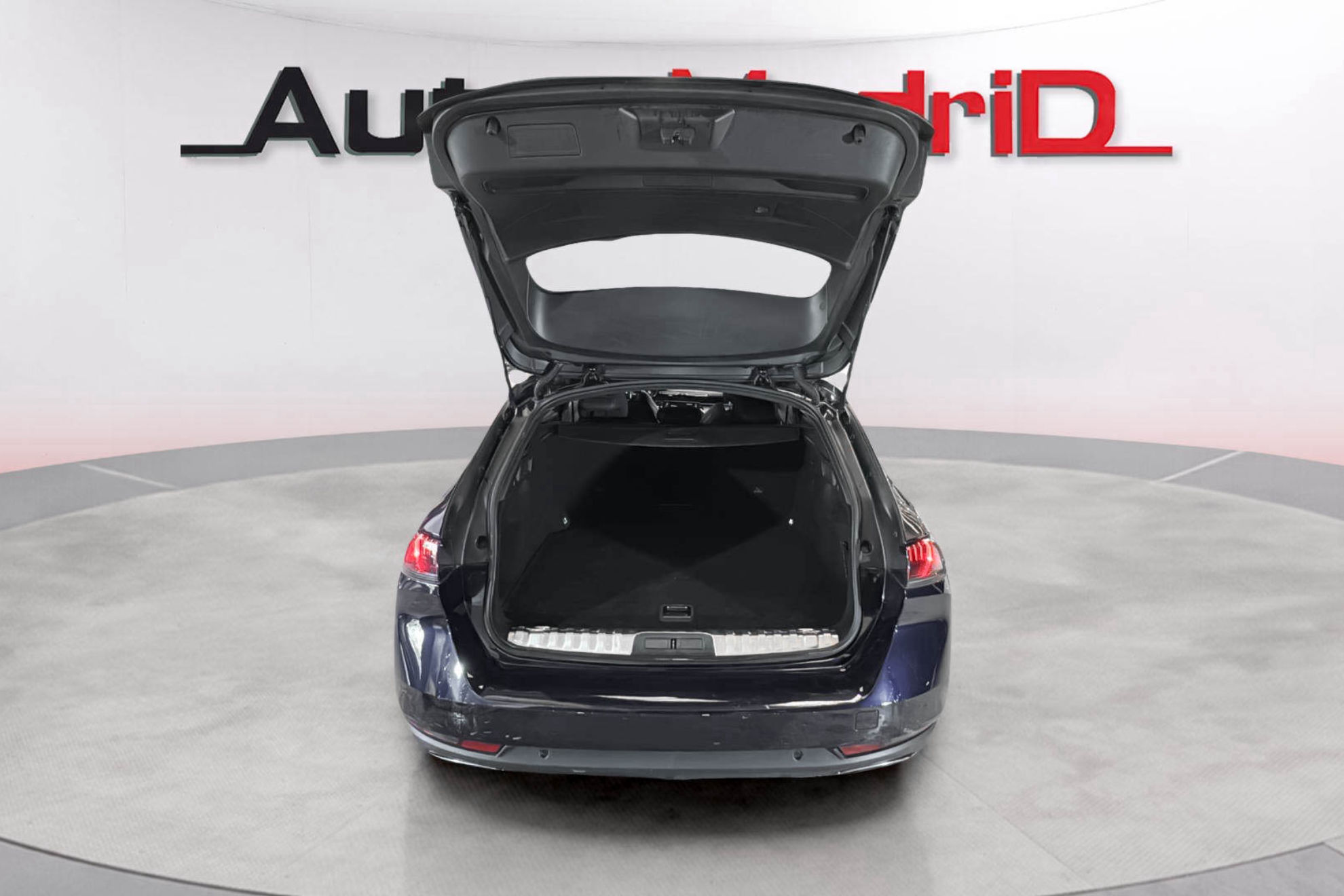 Peugeot 508 GT Pack BlueHDi 130 EAT8 - foto 9