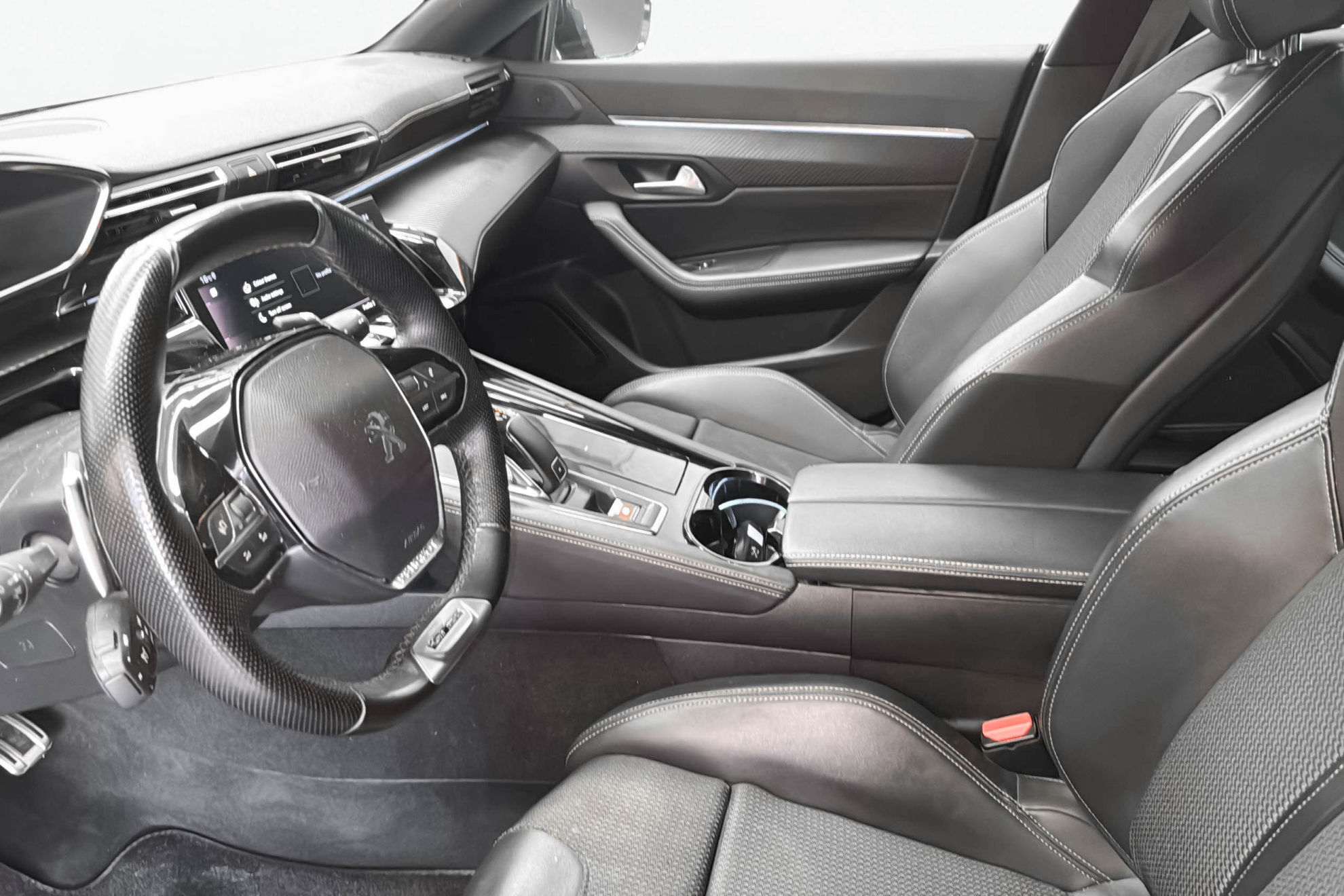 Peugeot 508 GT Pack BlueHDi 130 EAT8 - foto 39