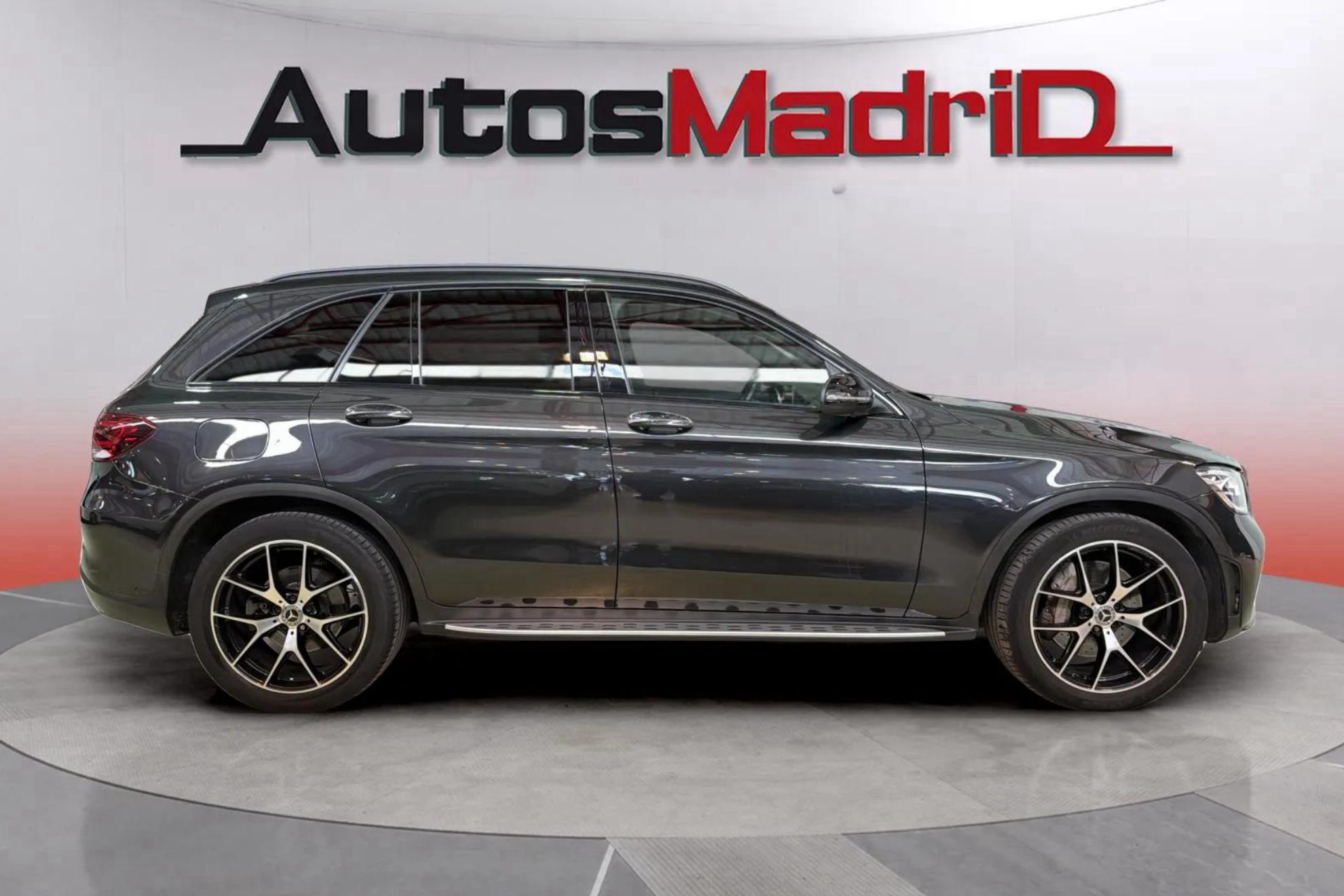 Mercedes-Benz GLC 400d 4MATIC - foto 9