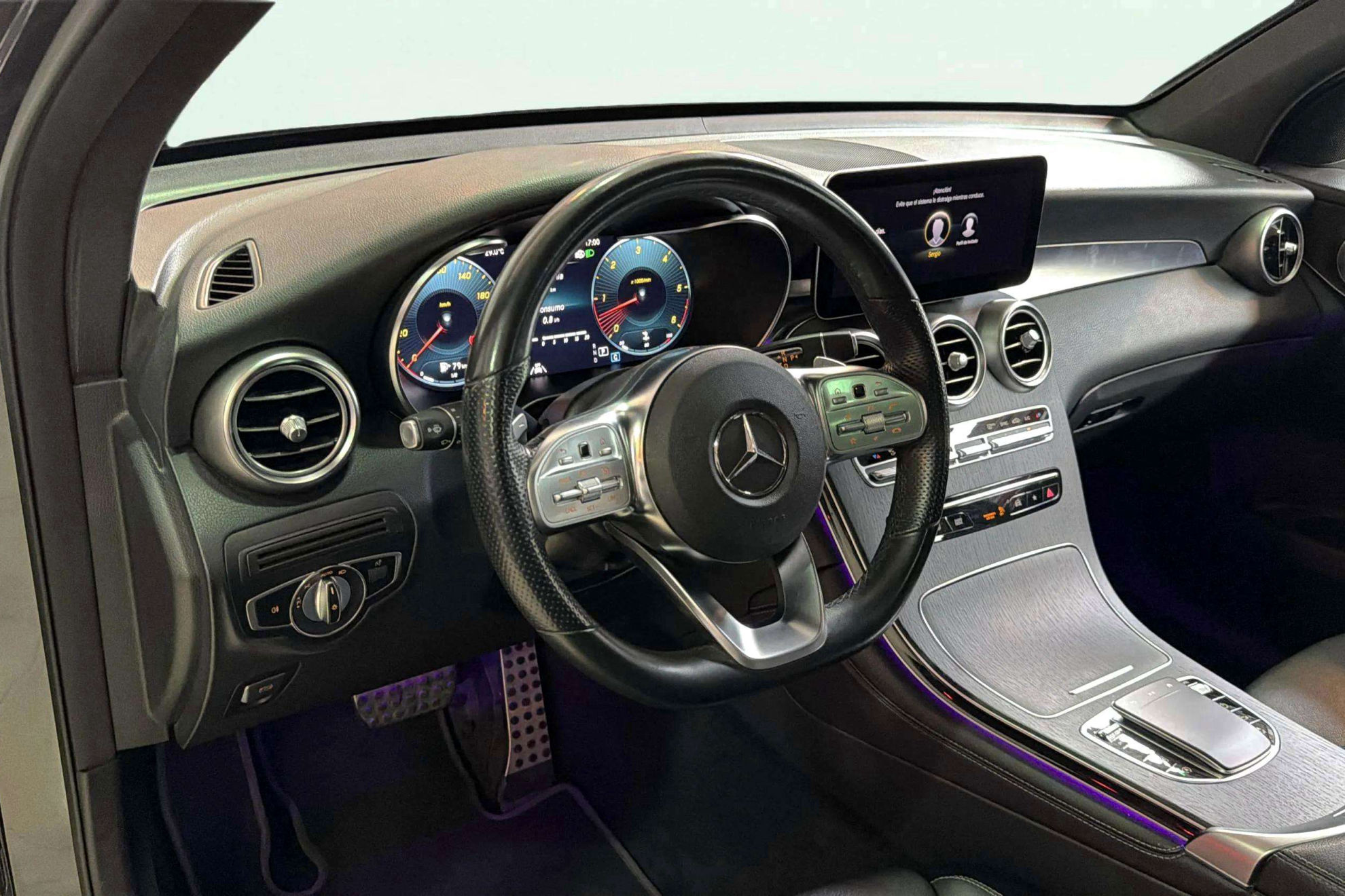 Mercedes-Benz GLC 400d 4MATIC - foto 11