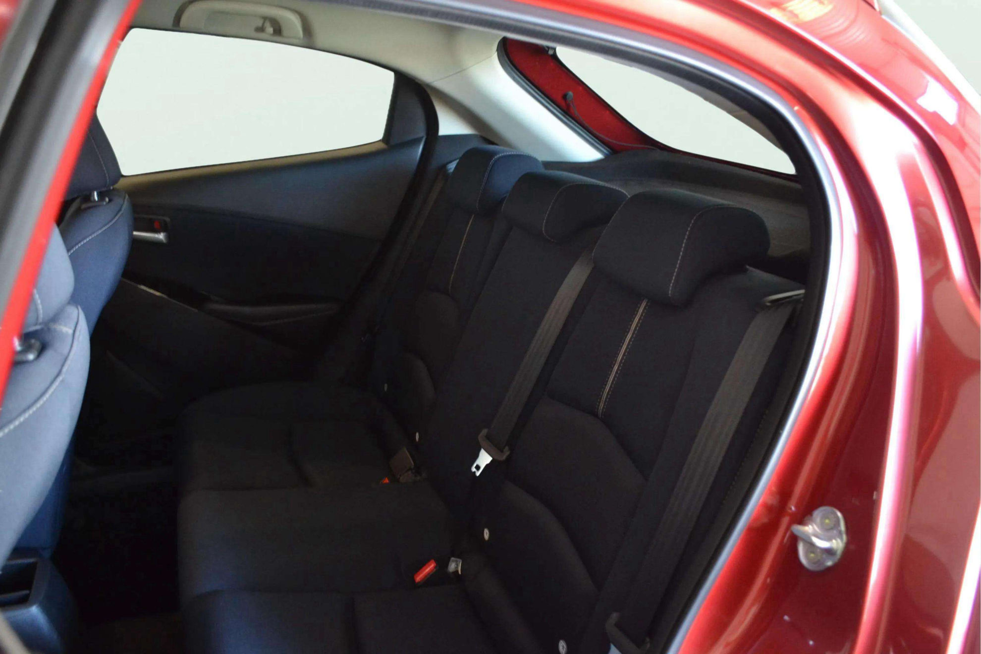 Mazda Mazda2 e-Skyactiv G 1.5 Zenith - foto 10