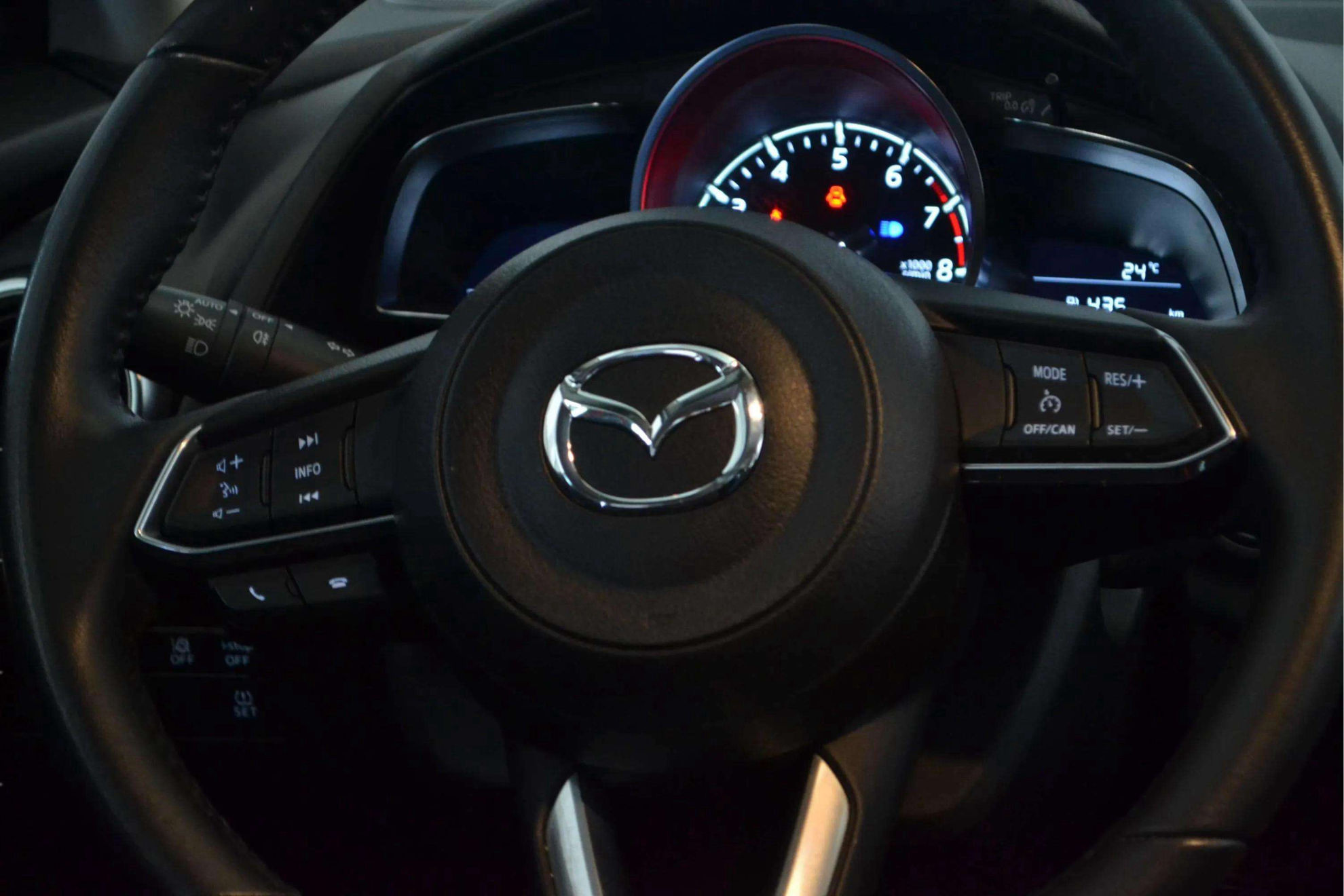 Mazda Mazda2 e-Skyactiv G 1.5 Zenith - foto 16