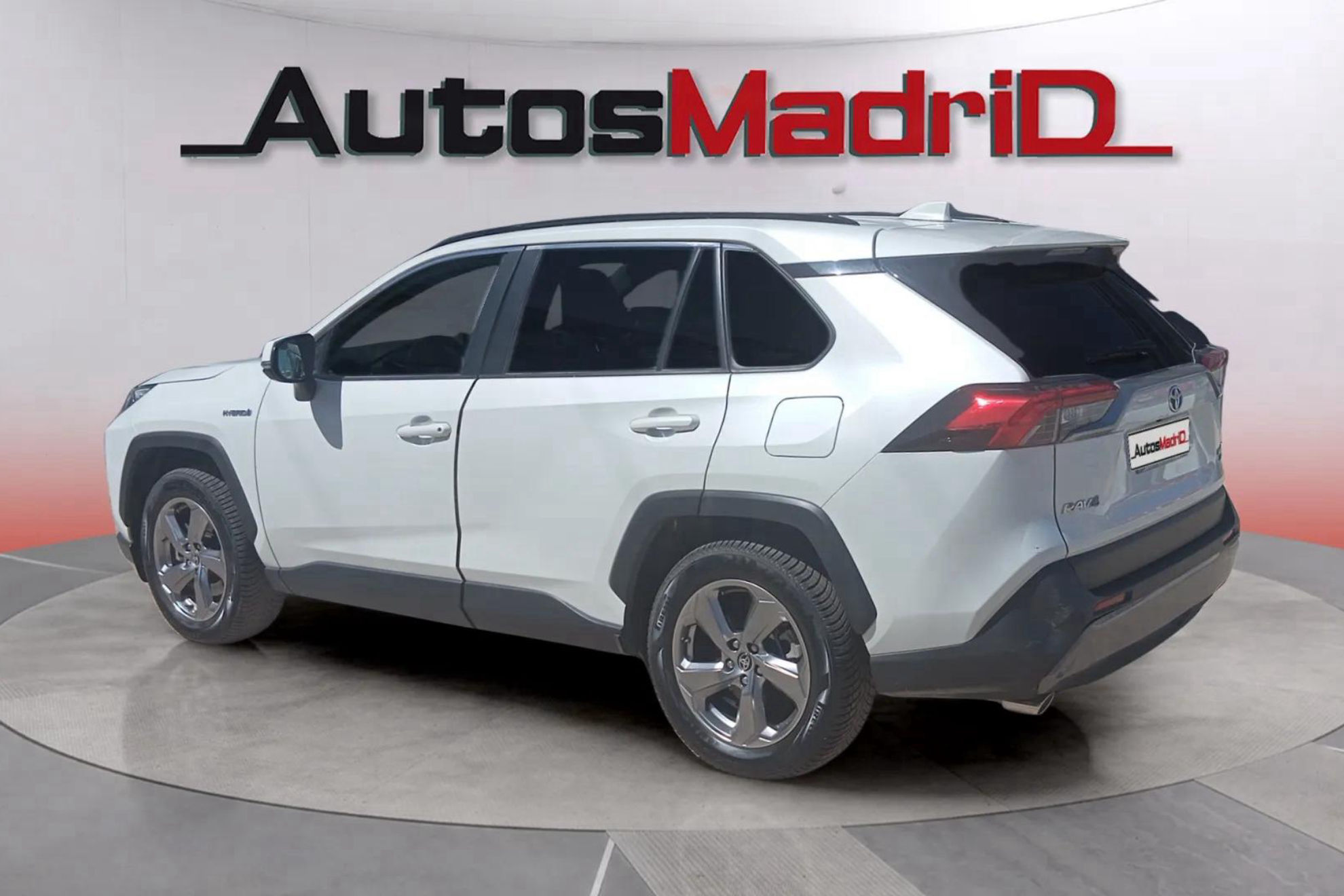 Toyota RAV4 2.5l 220H Advance 4WD - foto 5