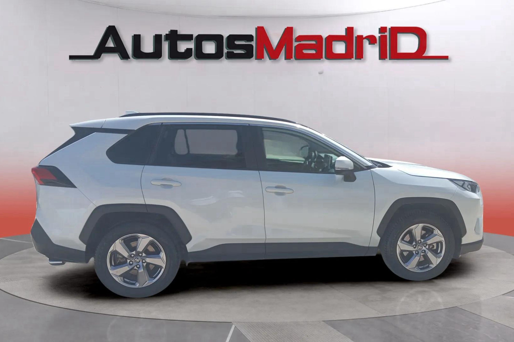 Toyota RAV4 2.5l 220H Advance 4WD - foto 8