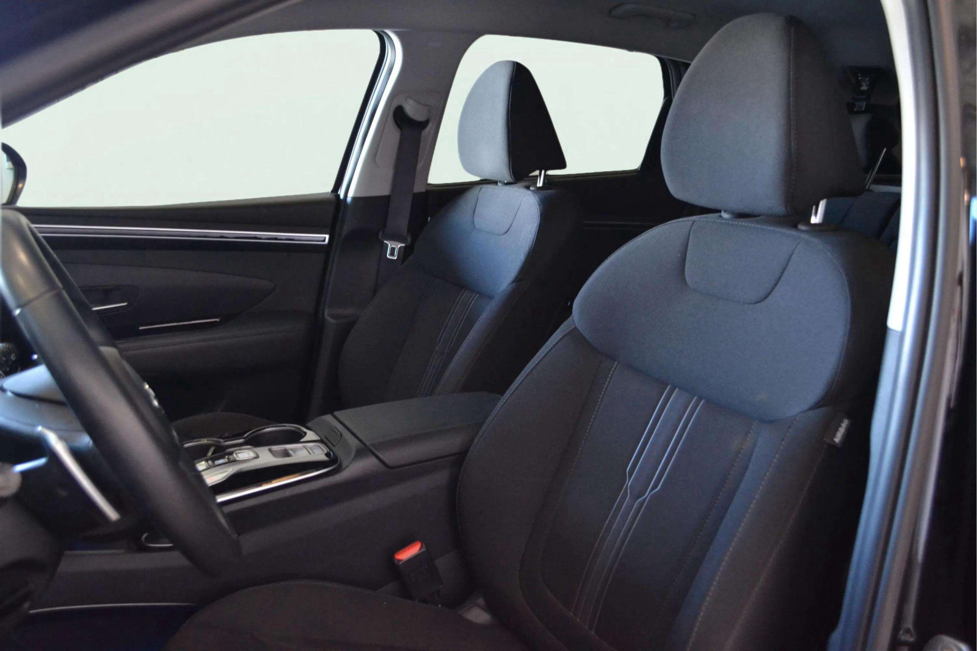 Hyundai Tucson 1.6 T-GDi HEV Tecno 2C - foto 15