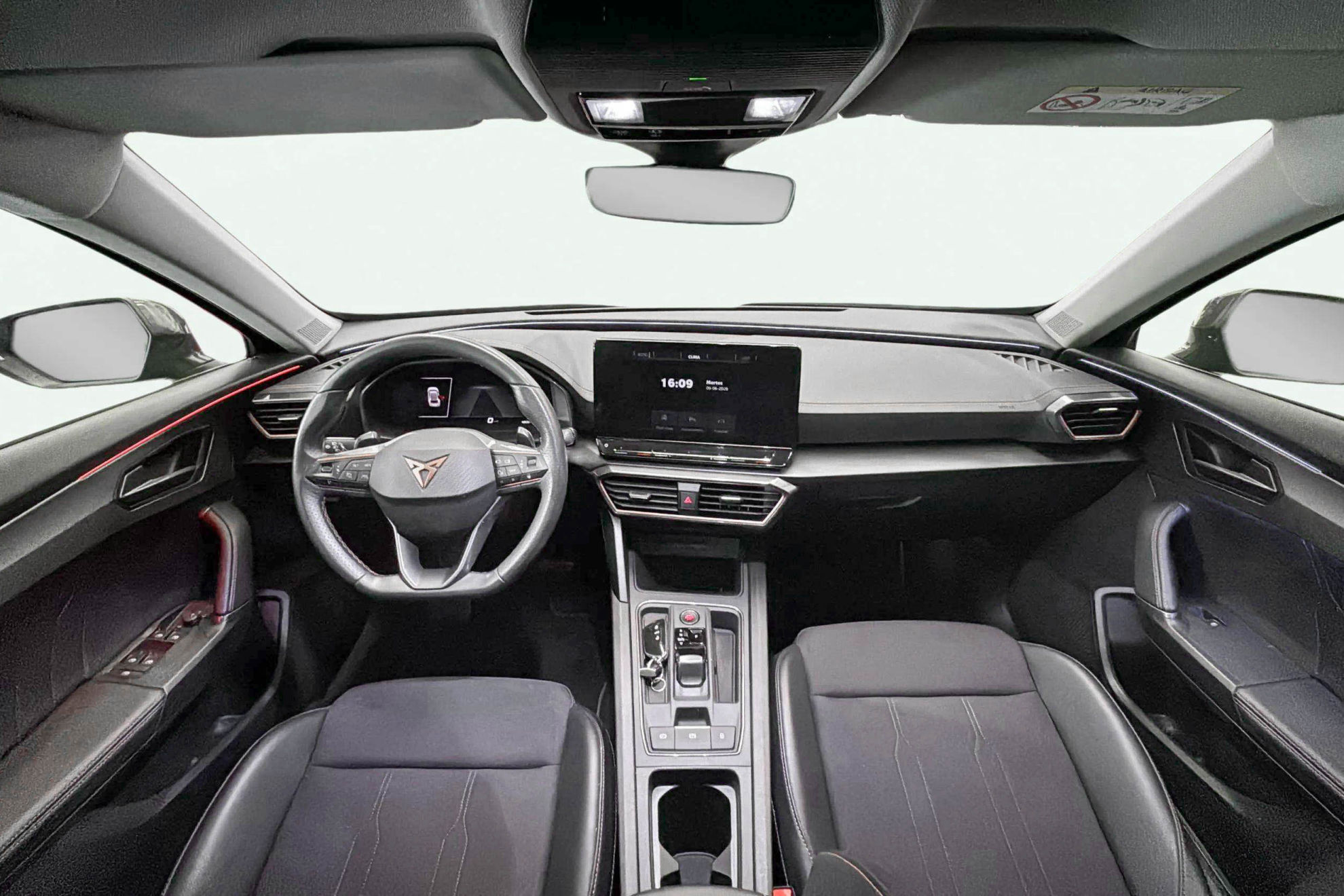 Cupra Formentor 1.5 TSI DSG - foto 19