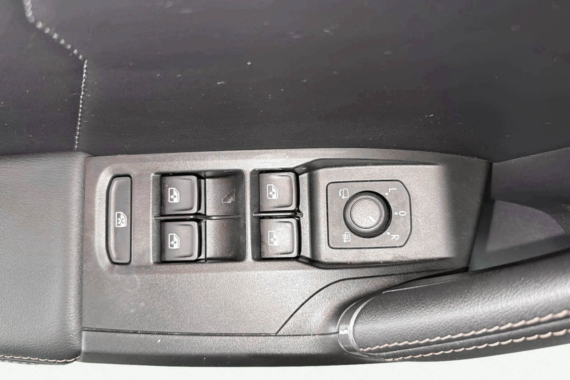 Cupra Formentor 1.5 TSI DSG - foto 21