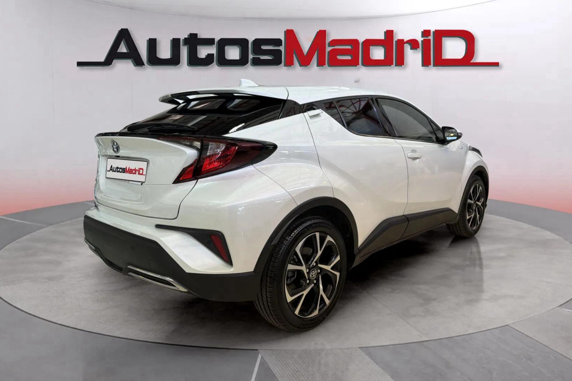 Toyota C-HR 1.8 125H Advance - foto 8