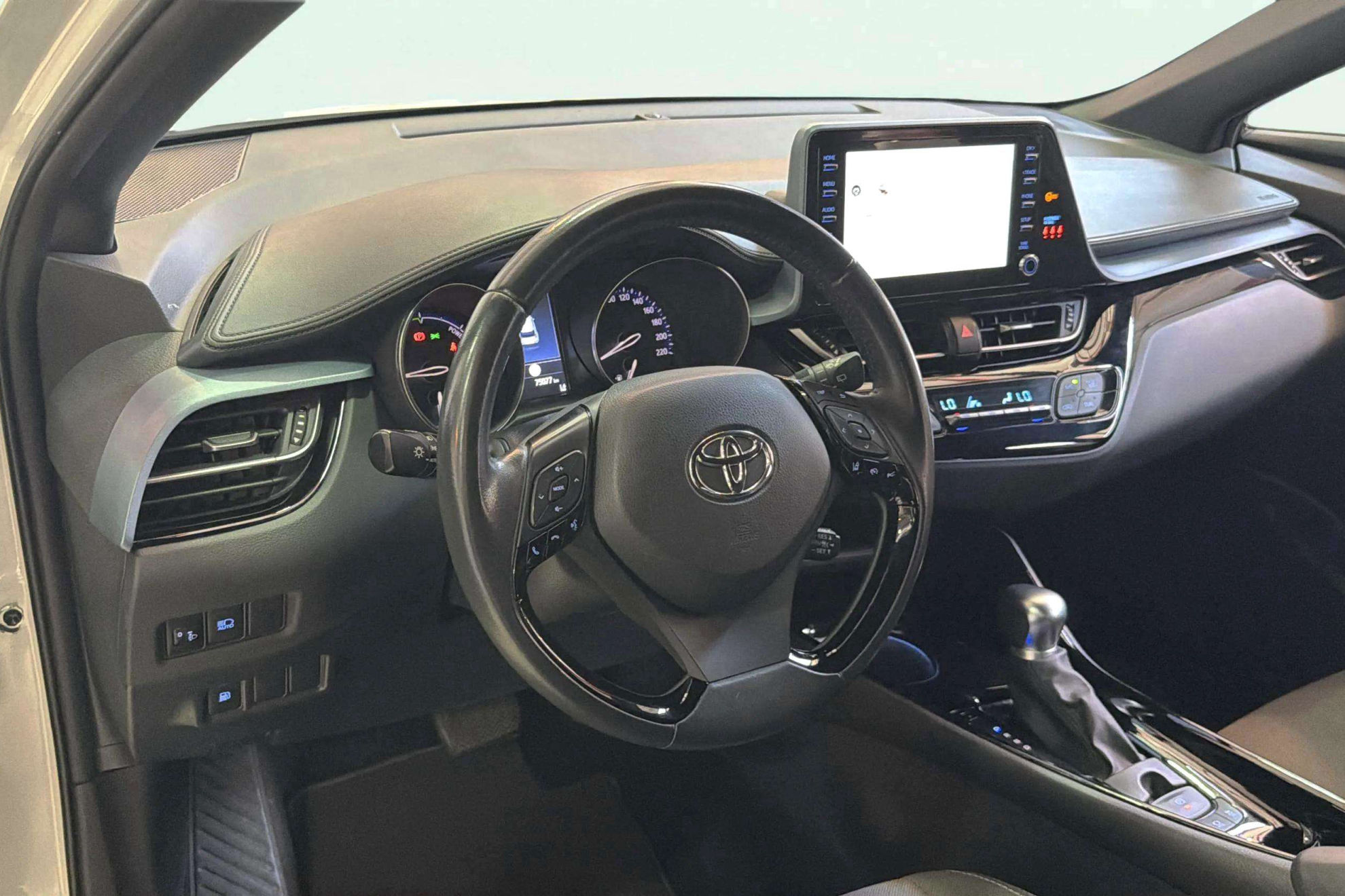 Toyota C-HR 1.8 125H Advance - foto 11