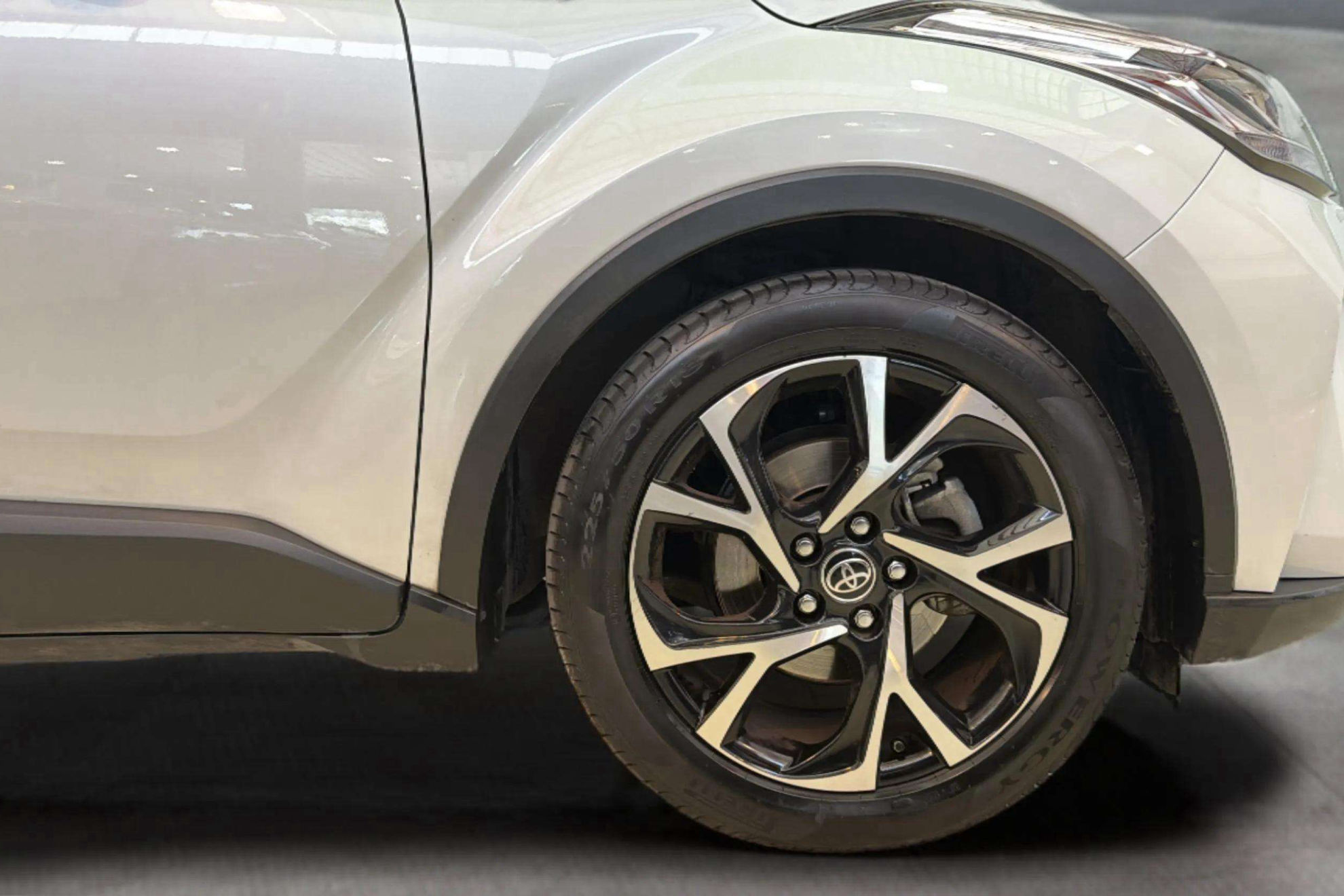 Toyota C-HR 1.8 125H Advance - foto 10
