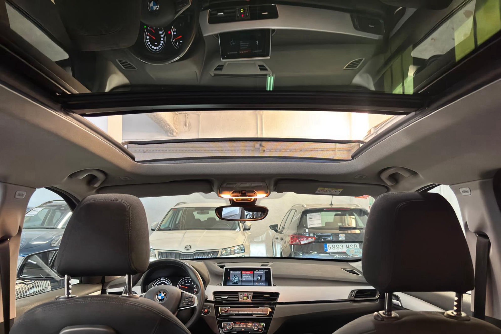 BMW X1 sDrive18i - foto 14