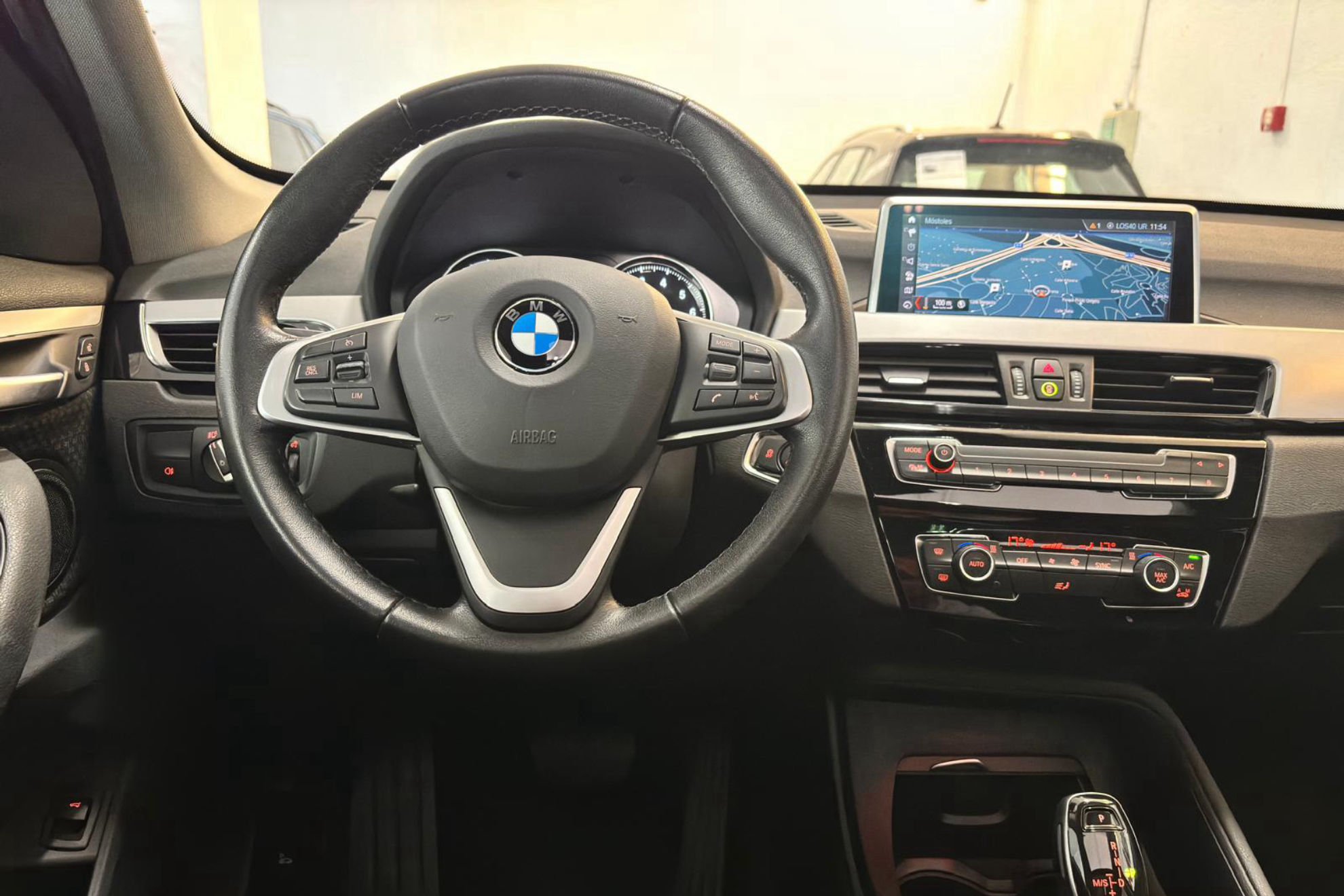 BMW X1 sDrive18i - foto 16