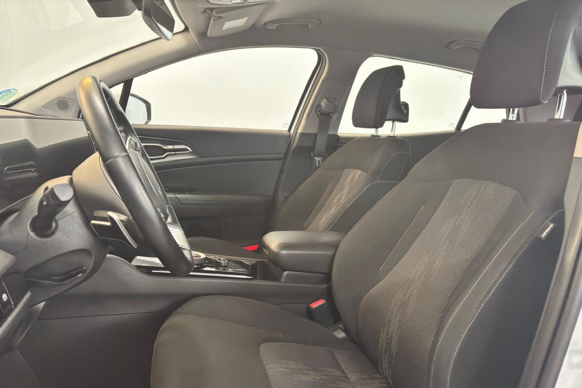 Kia Sportage 1.6 T-GDi HEV Drive 4x2 - foto 10