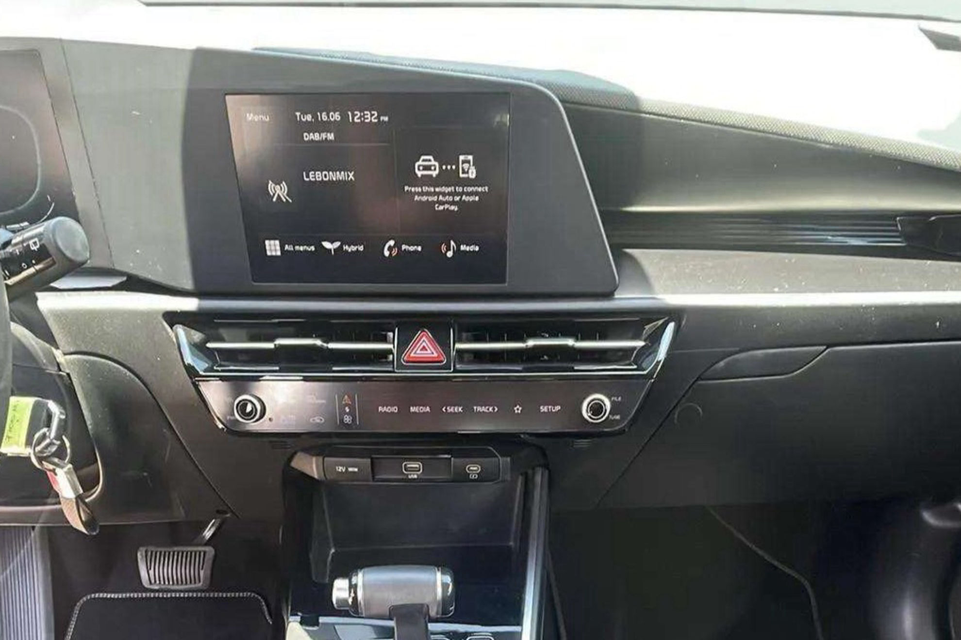 Kia Niro 1.6 GDi HEV Concept - foto 23
