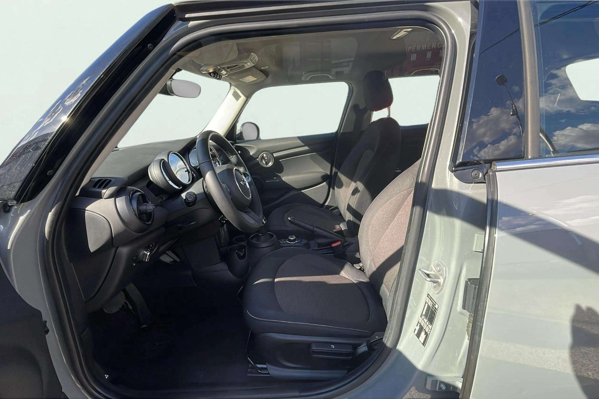 MINI Cooper One - foto 10