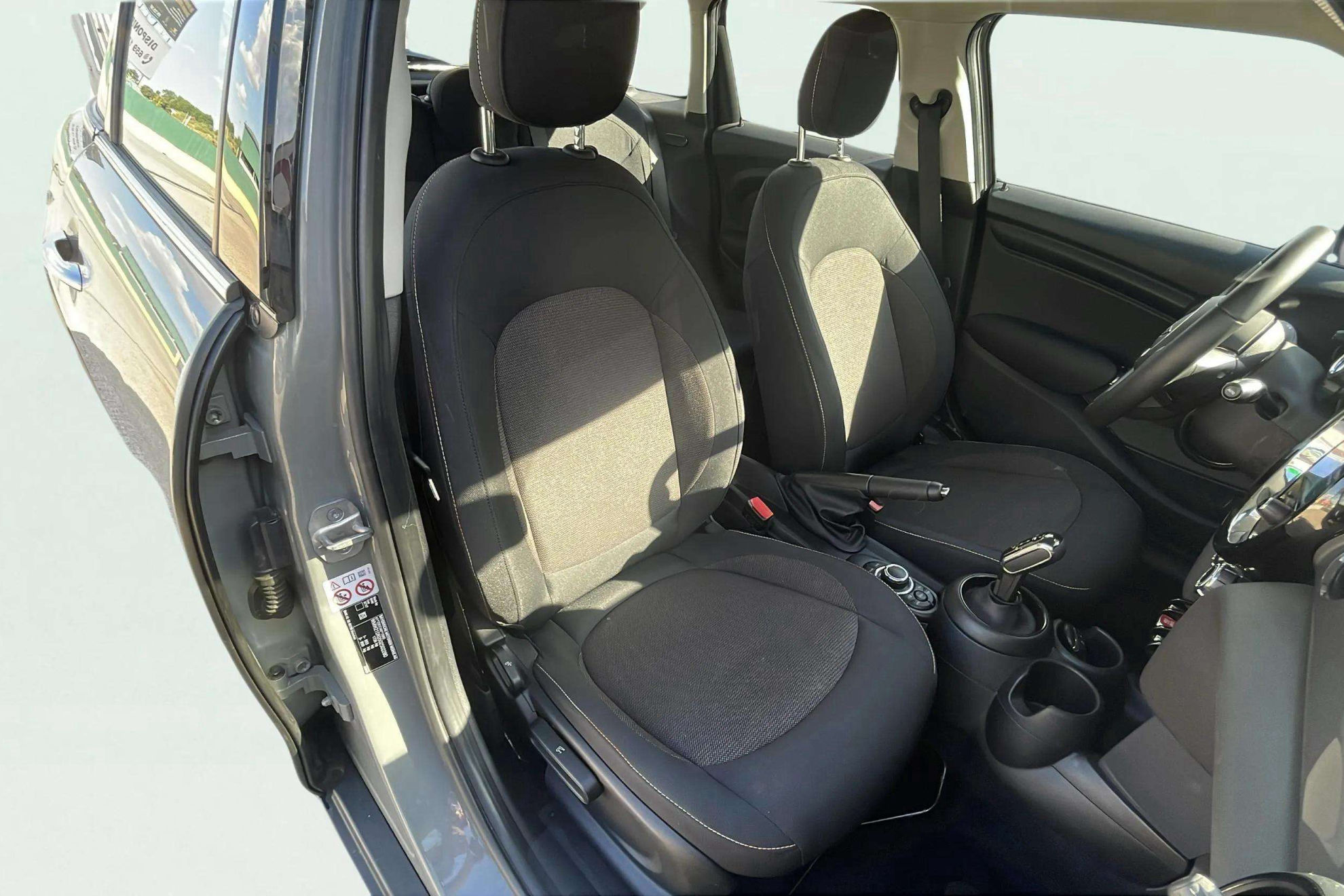 MINI Cooper One - foto 11