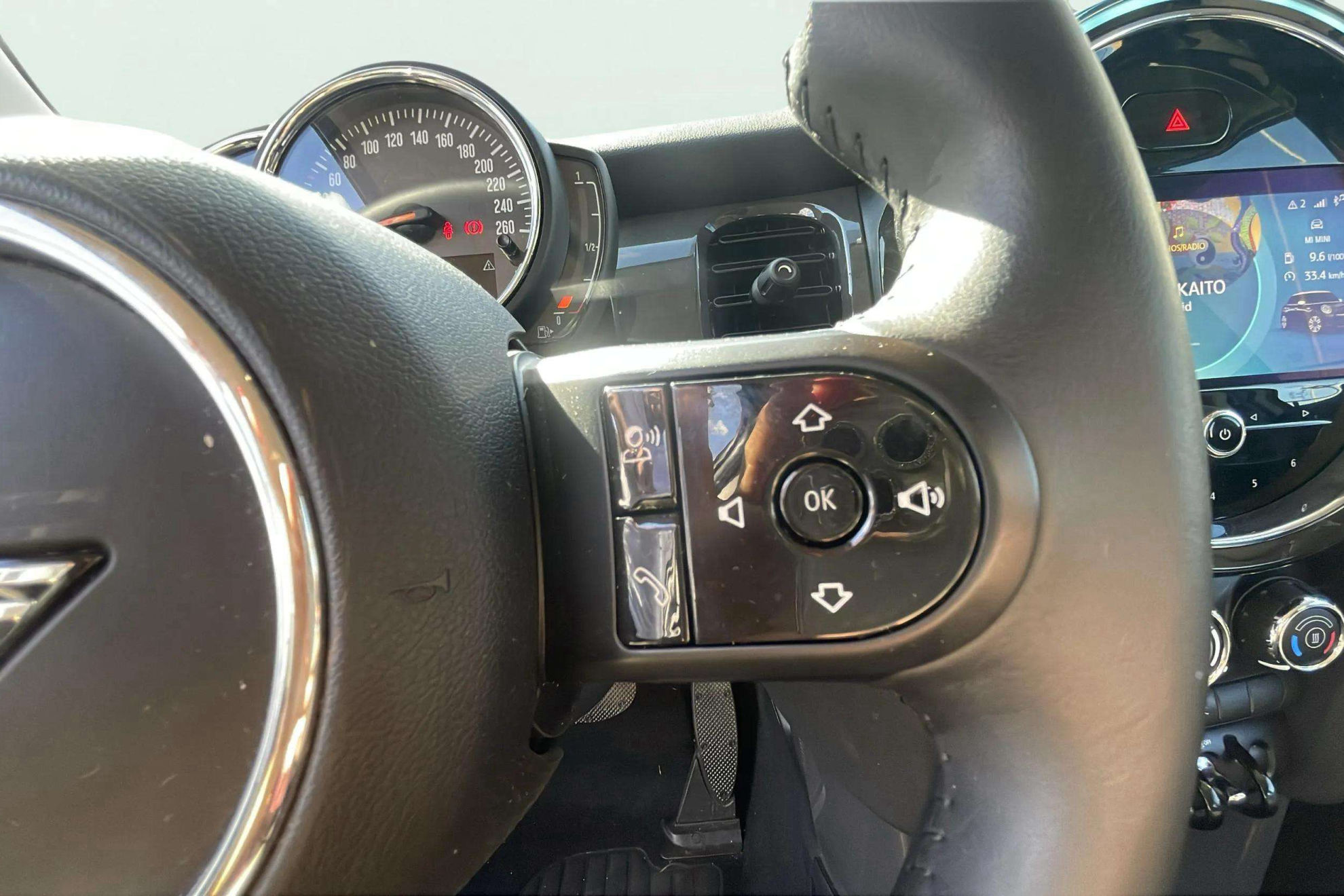 MINI Cooper One - foto 17