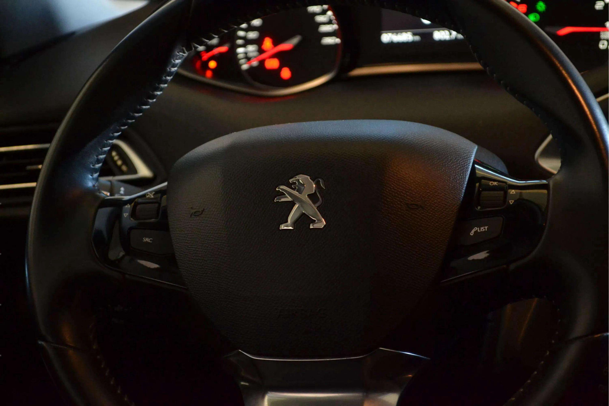 Peugeot 308 Style 1.2 PureTech - foto 17