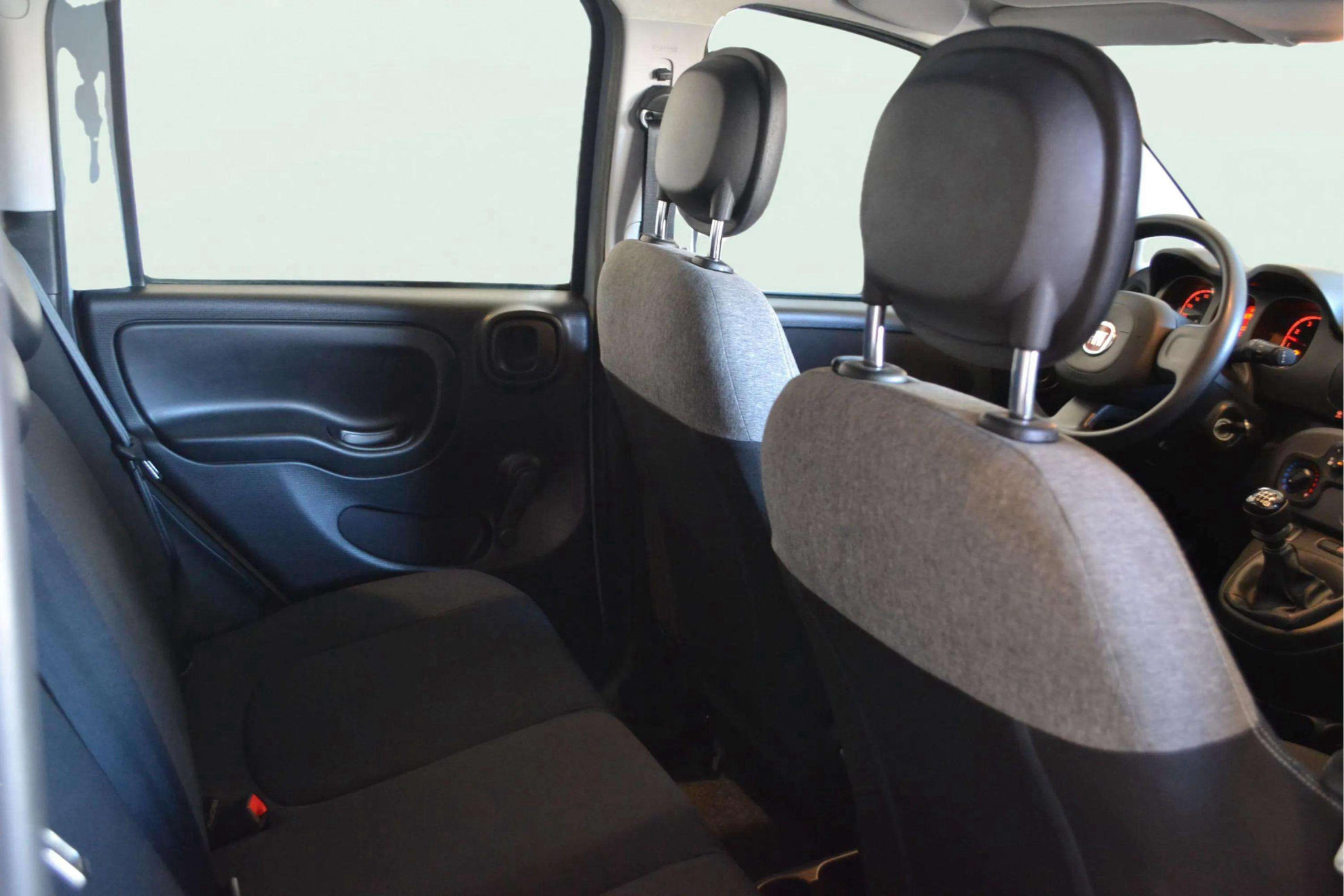 Fiat Panda Hybrid 1.0 Gse - foto 10