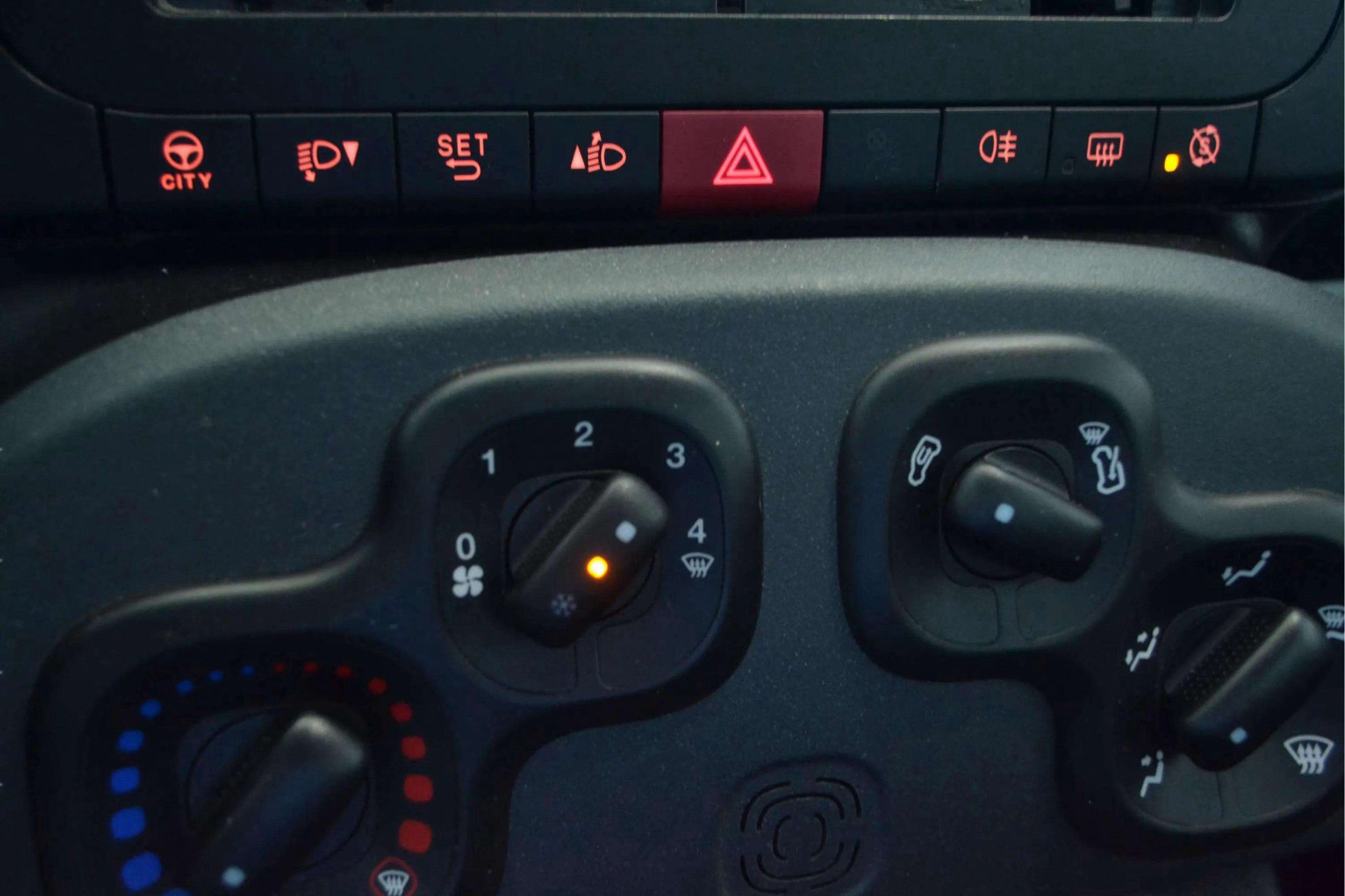 Fiat Panda Hybrid 1.0 Gse - foto 22