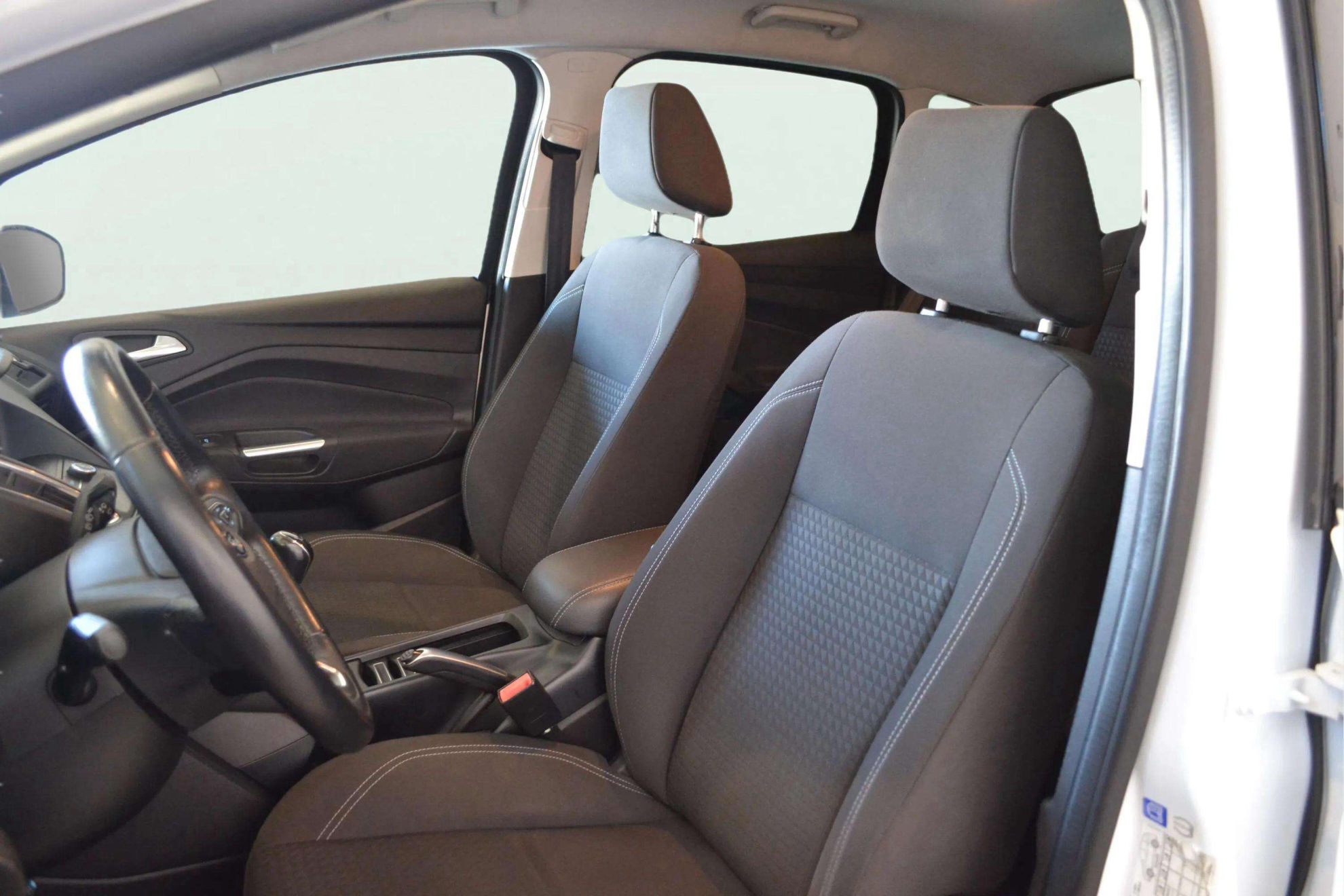 Ford C-Max 1.5 TDCi Trend+ - foto 12