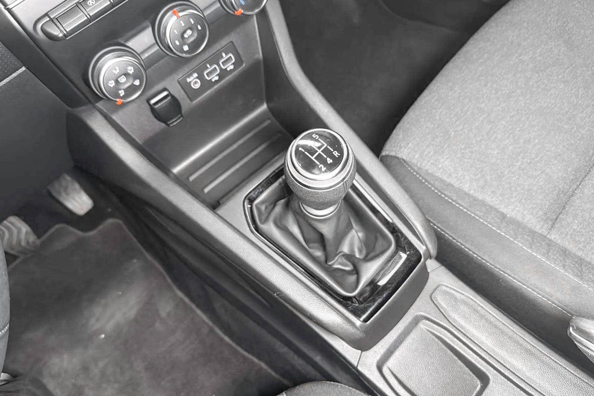 Renault Clio Intens SCE - foto 33