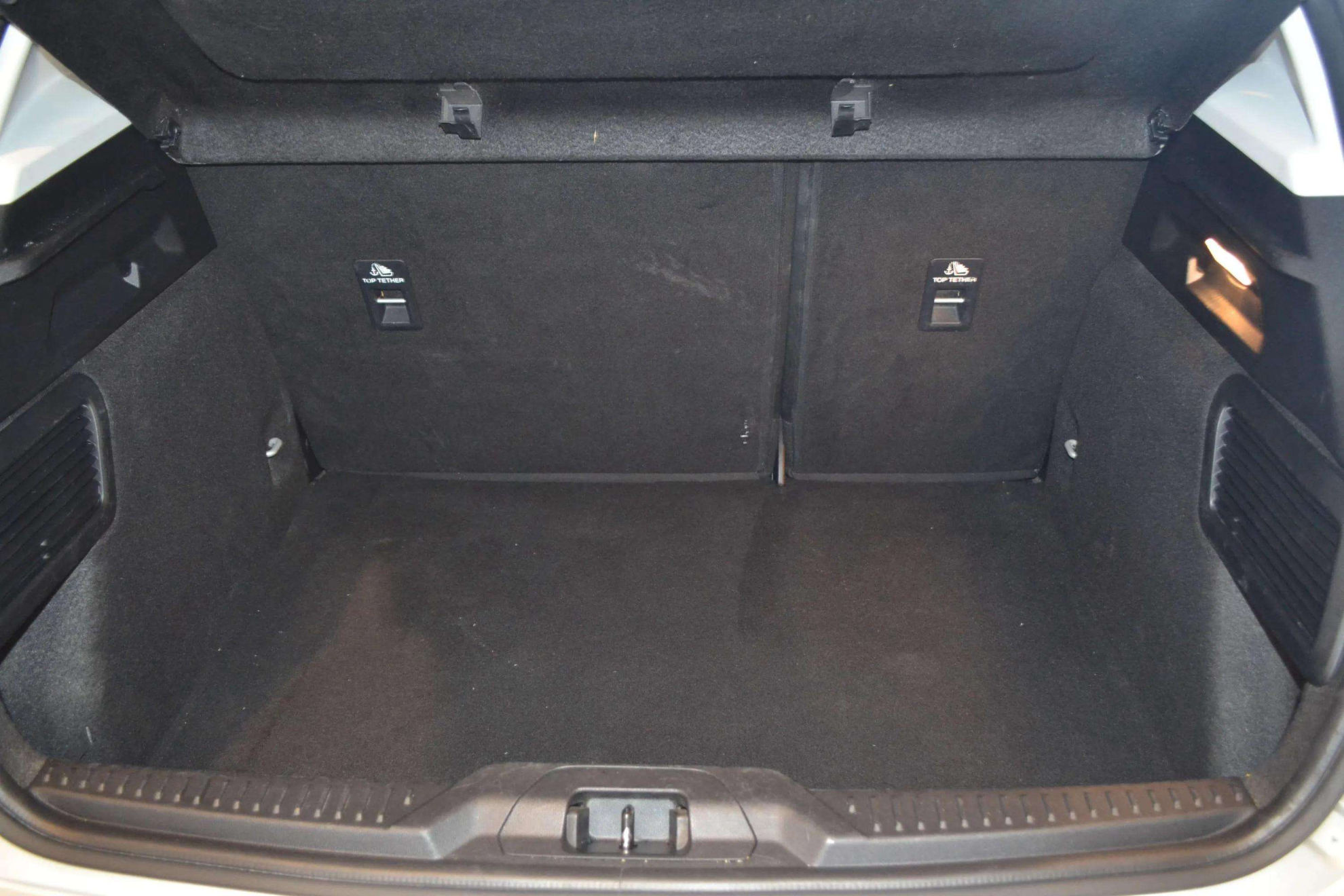 Ford Focus 1.0 EcoBoost MHEV Trend+ - foto 9