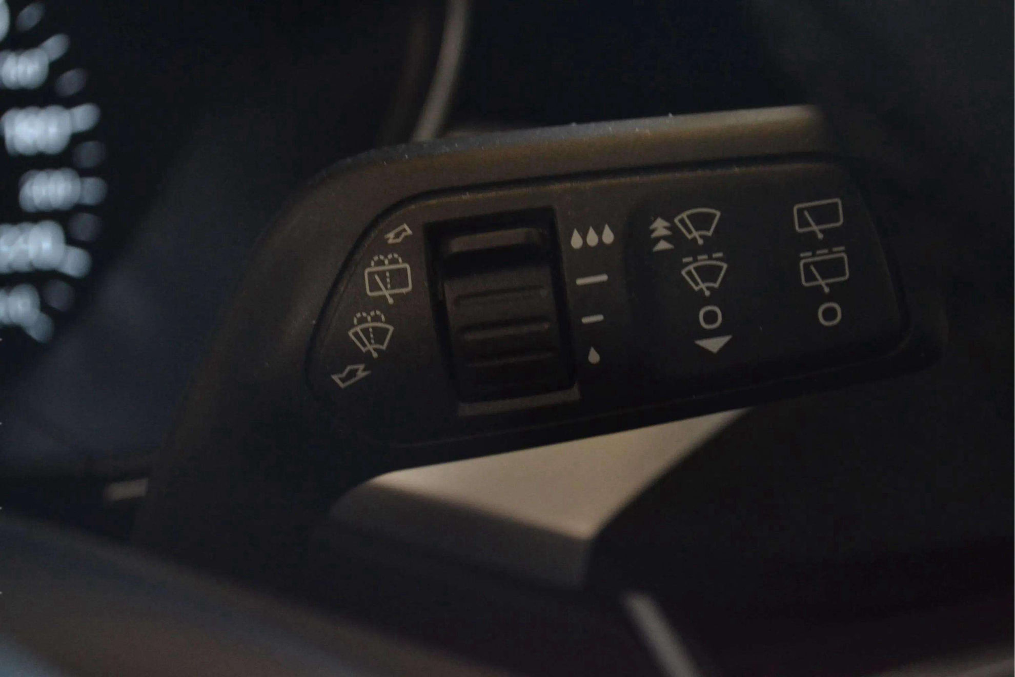 Ford Focus 1.0 EcoBoost MHEV Trend+ - foto 21