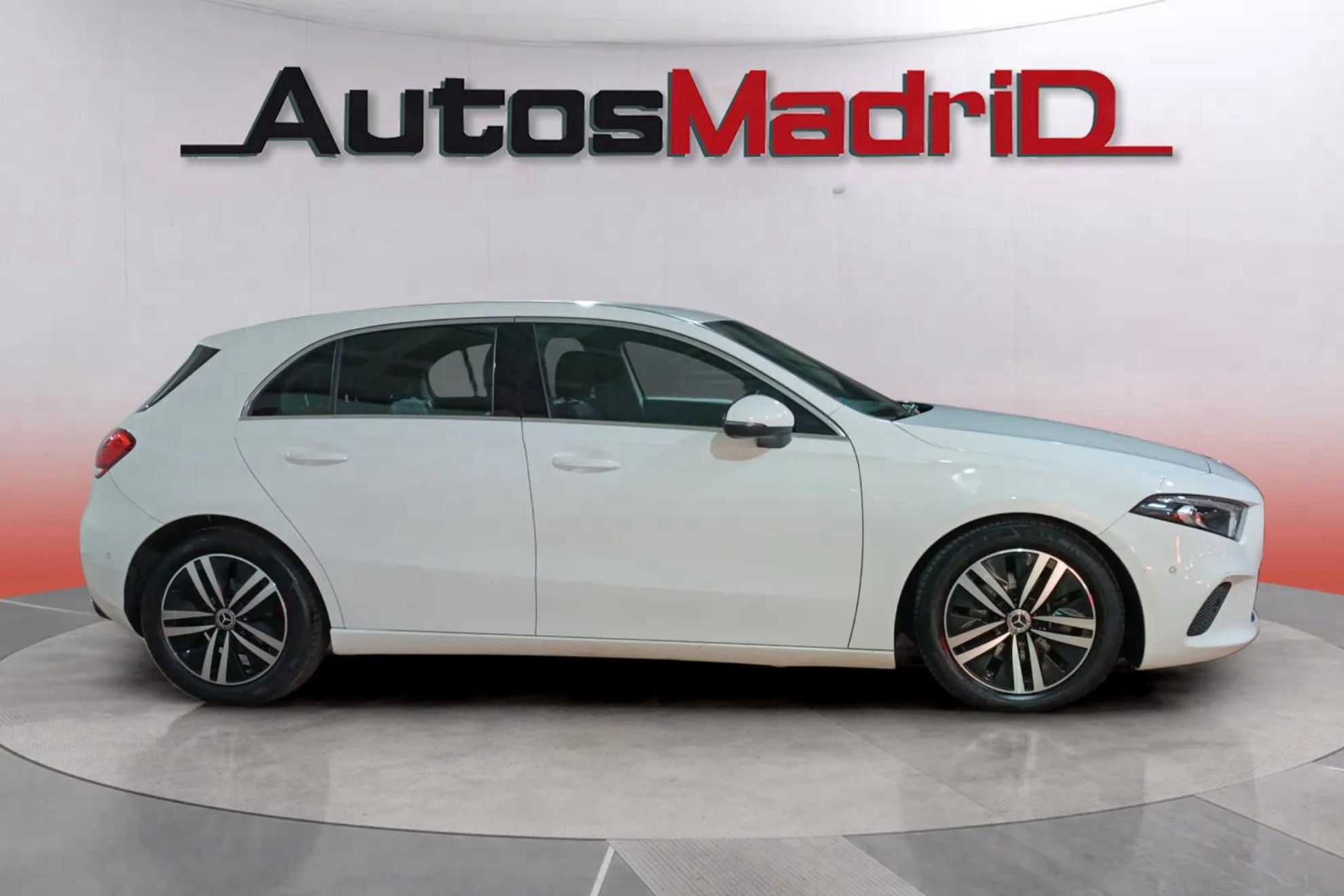Mercedes-Benz Clase A A 180 d - foto 9