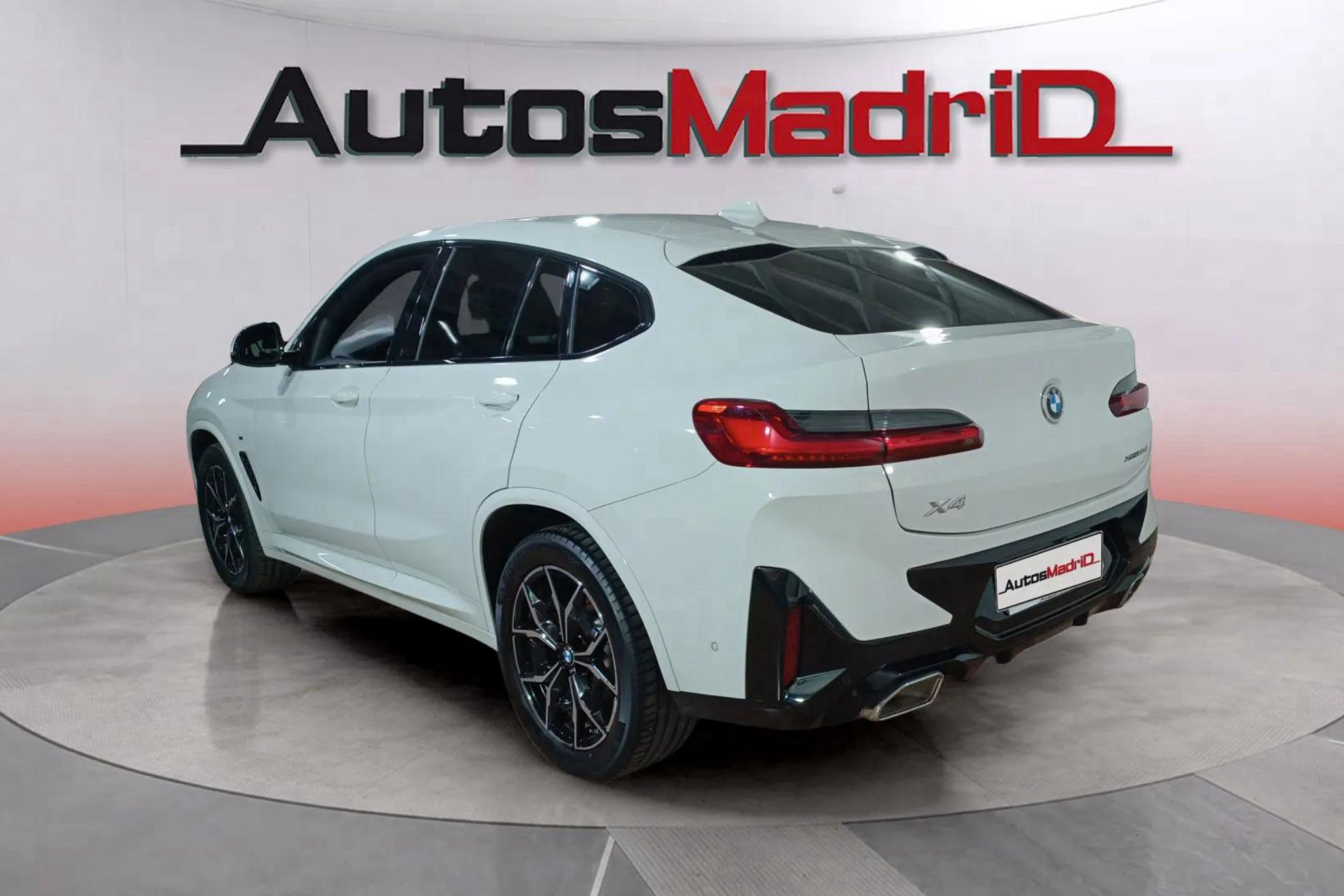 BMW X4 xDrive20d xLine - foto 5