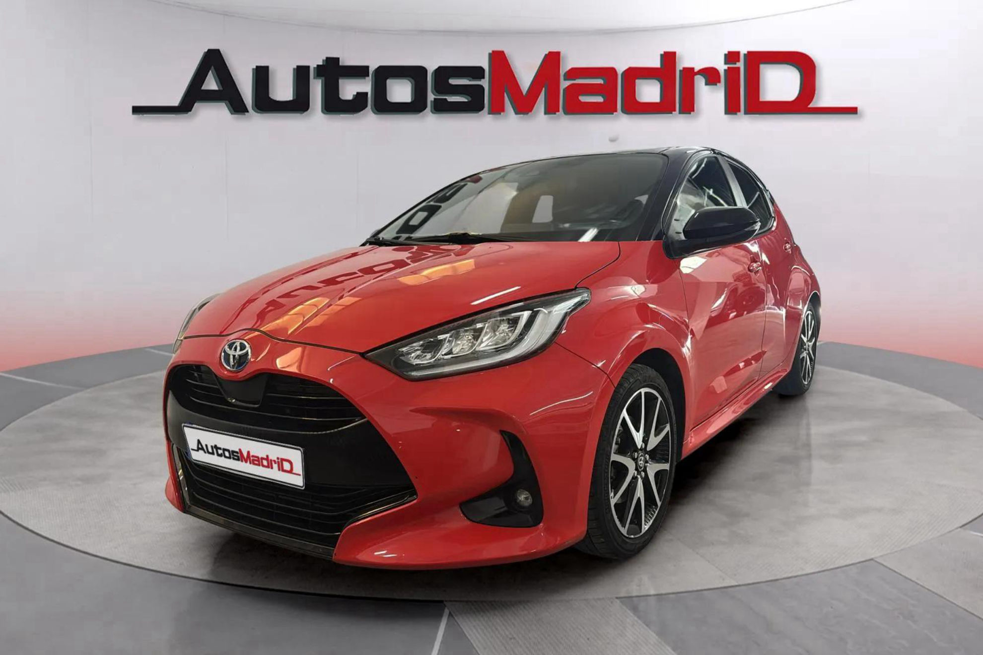 Toyota Yaris 1.5 120H Style - foto 3