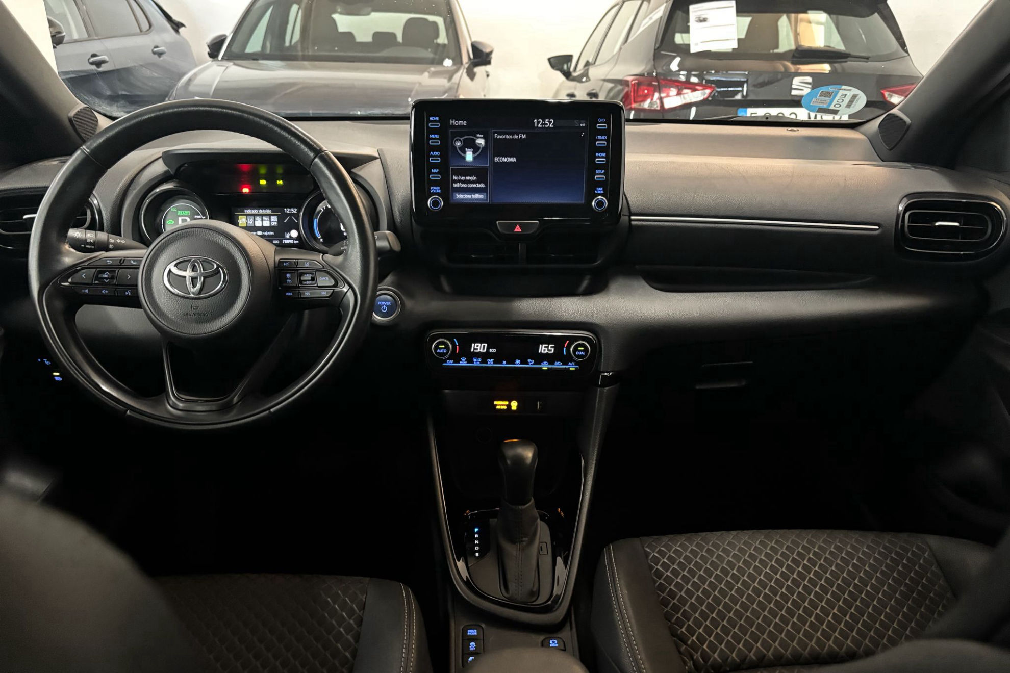 Toyota Yaris 1.5 120H Style - foto 13