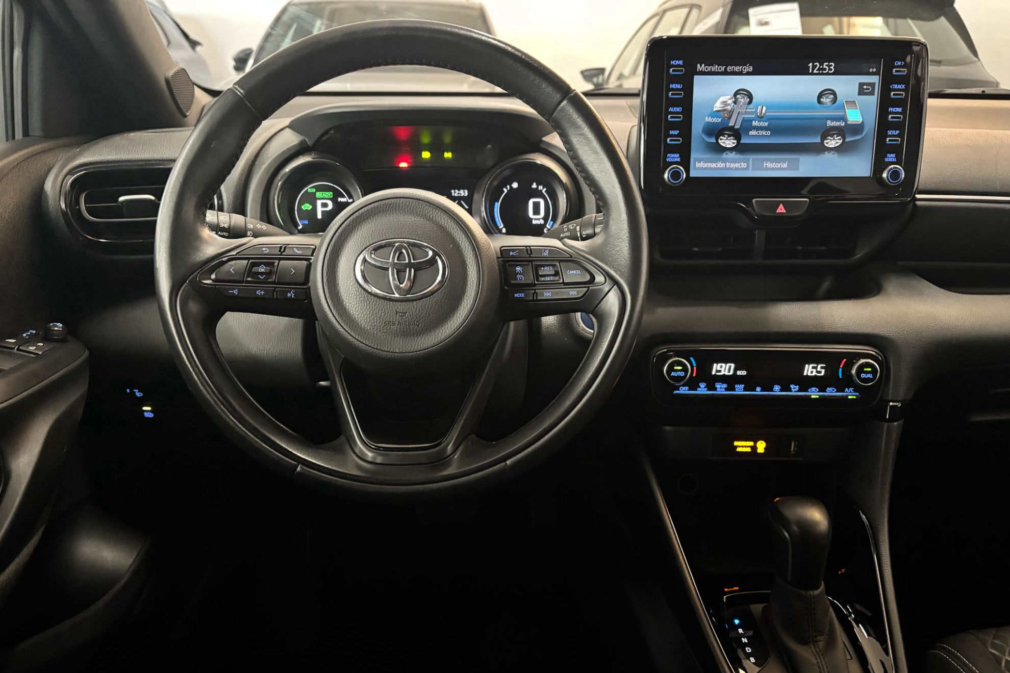Toyota Yaris 1.5 120H Style - foto 14