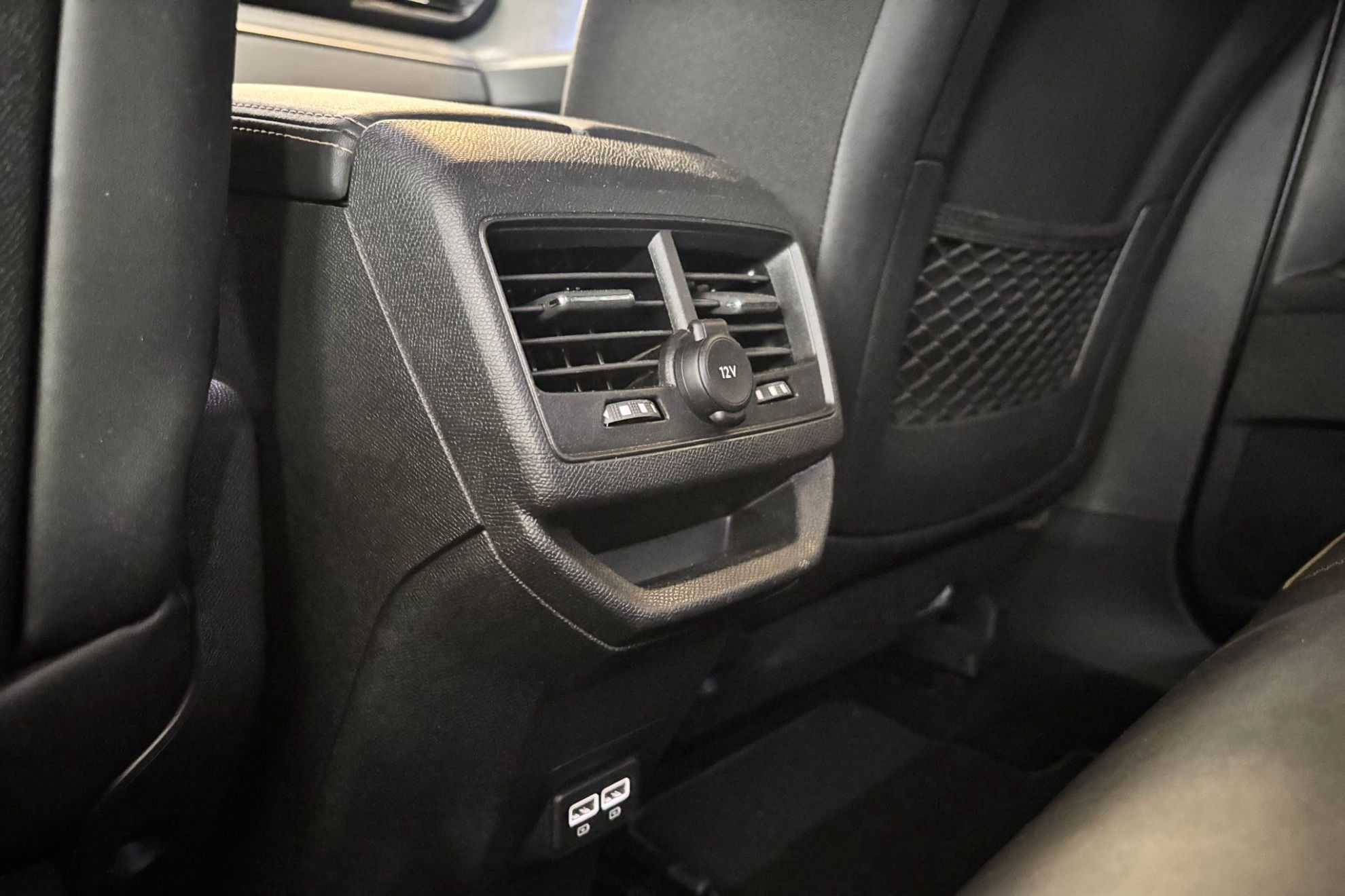 Peugeot 3008 300 e-EAT8 GT Hybrid 4 - foto 12