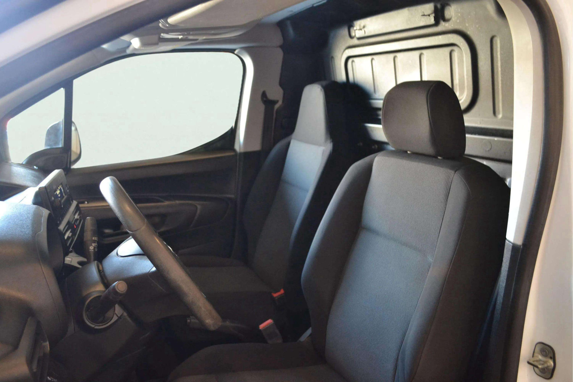 Opel Combo 1.5 TD Express L H1 650kg - foto 13